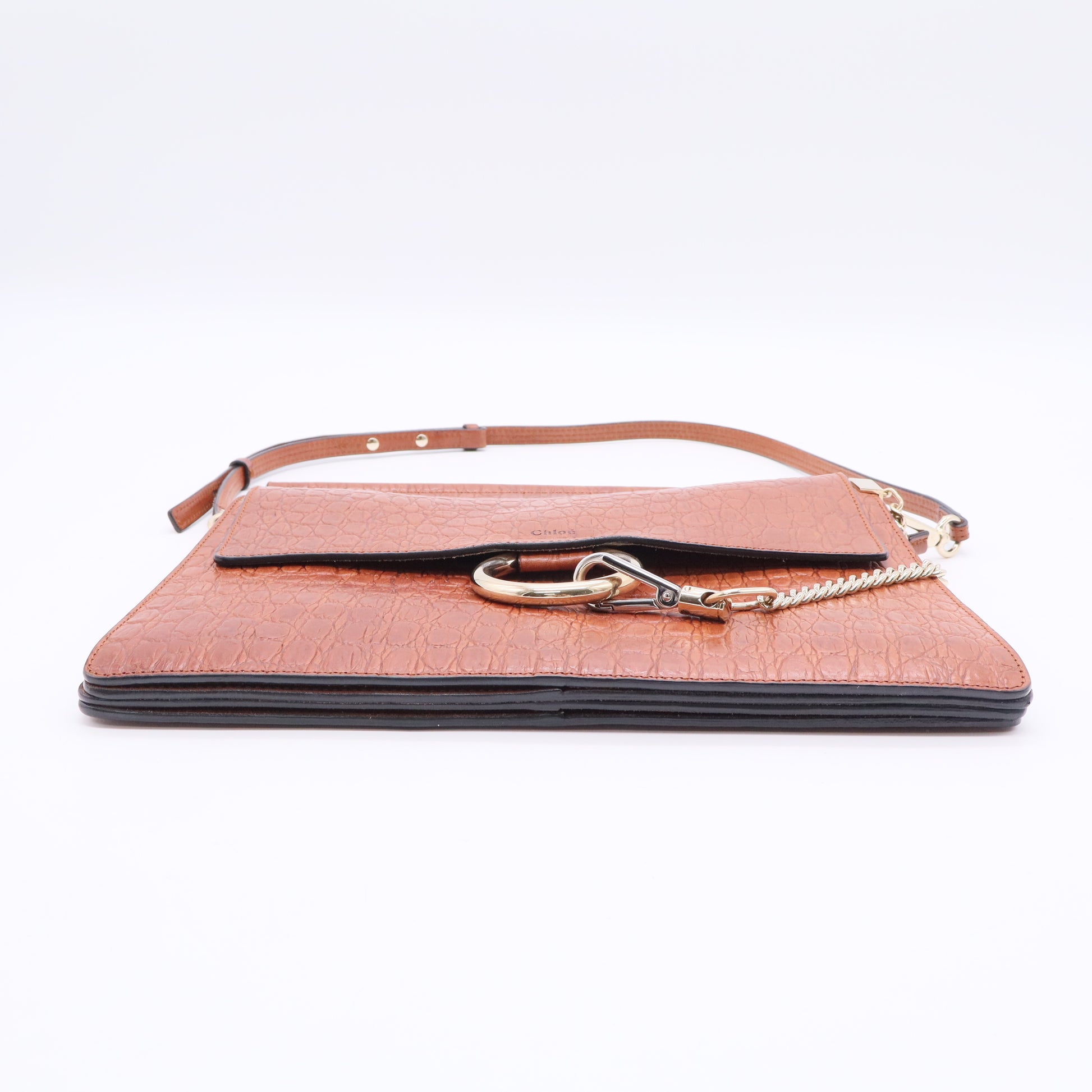 Faye Shoulder Bag Leather Medium  B20572