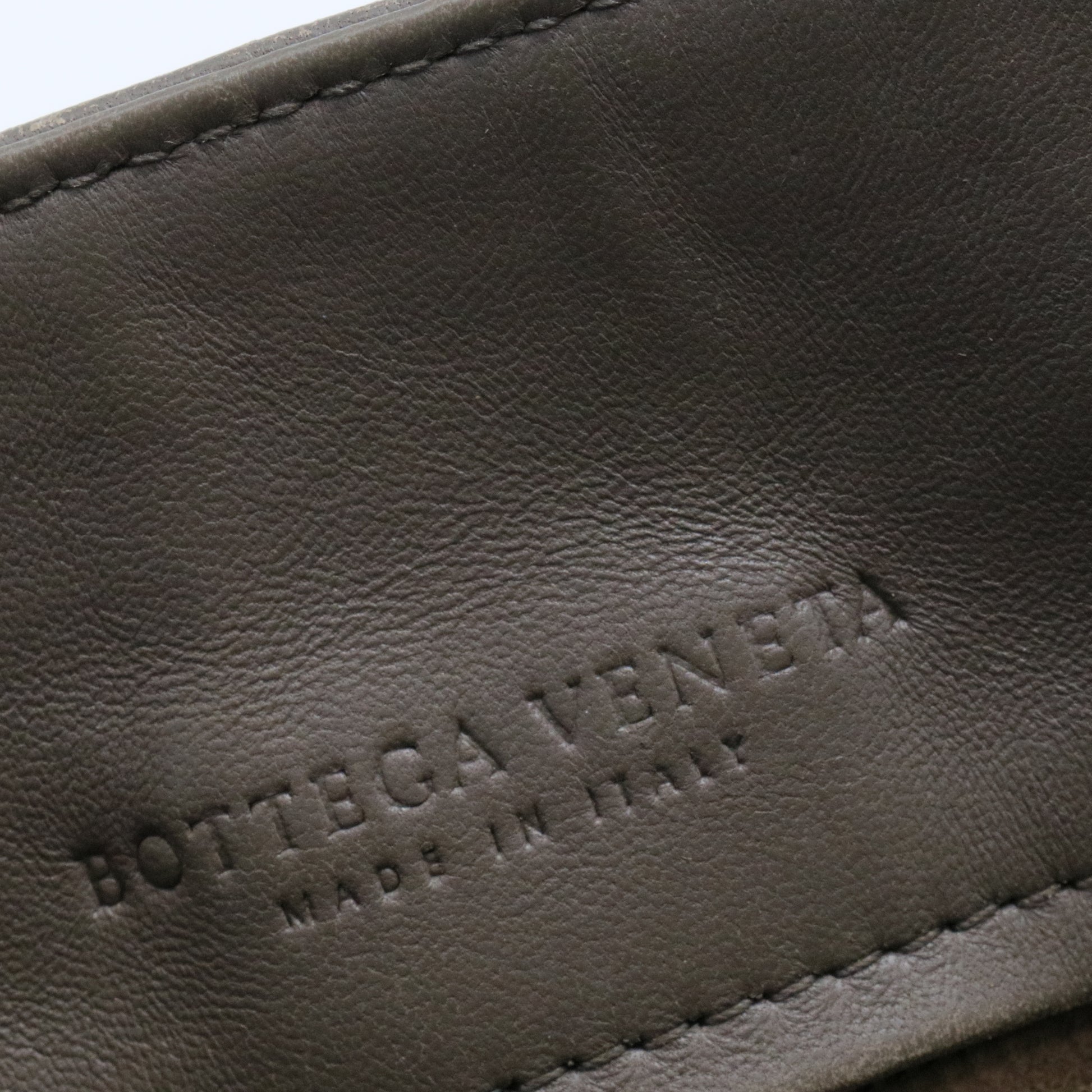 Nappa Intrecciato Medium Roma Bag