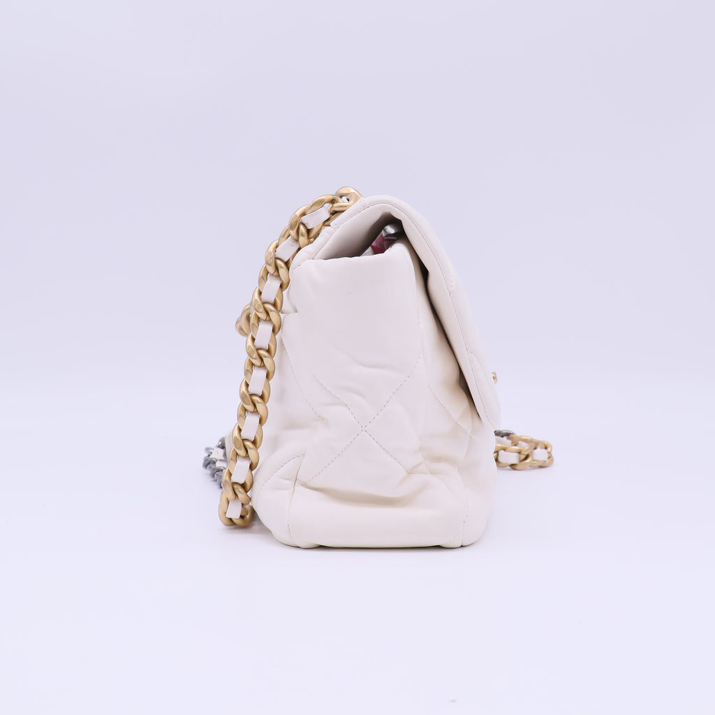 Chanel Large 19 Flap Bag B22378