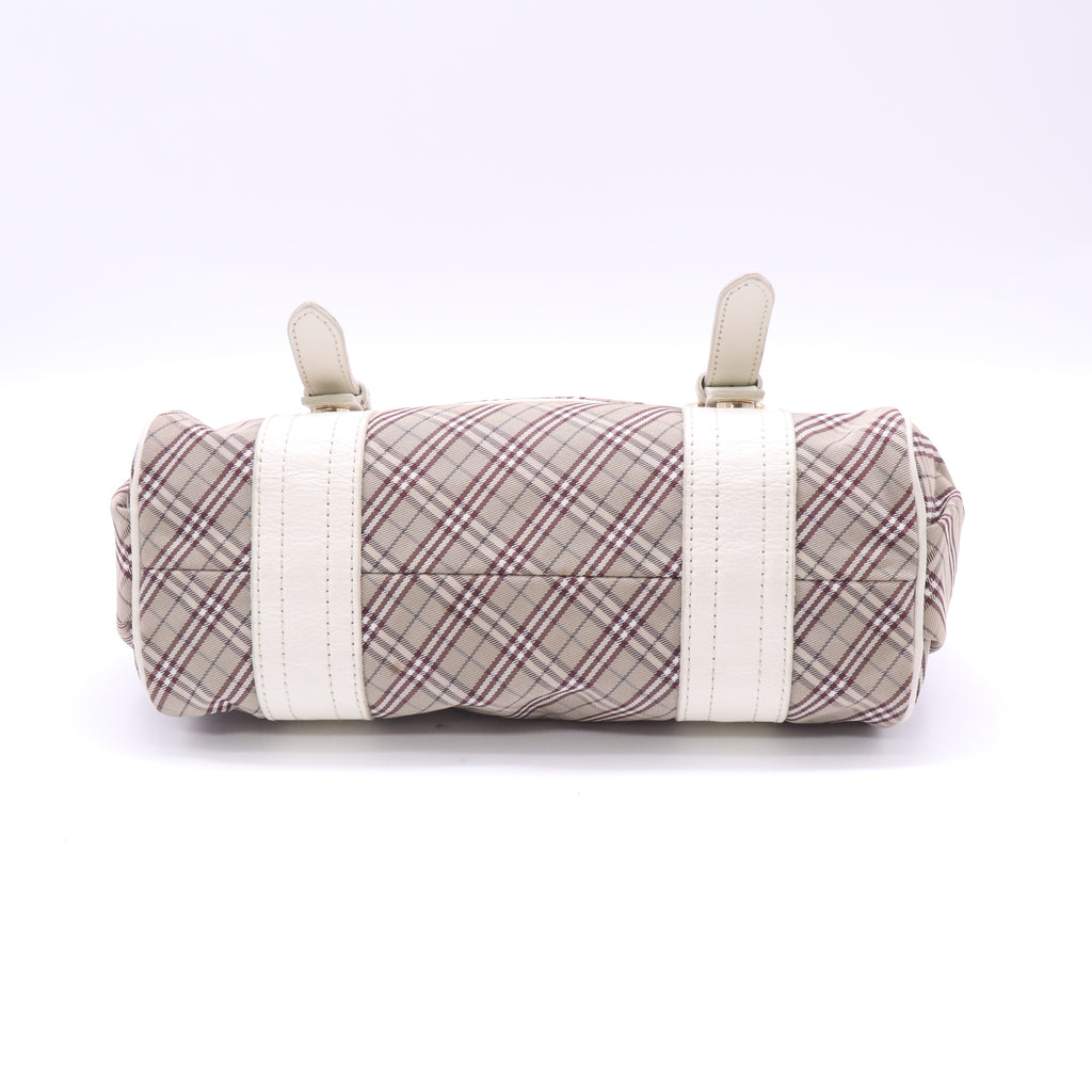 Burberry Flap Shoulder Bag twins B23515