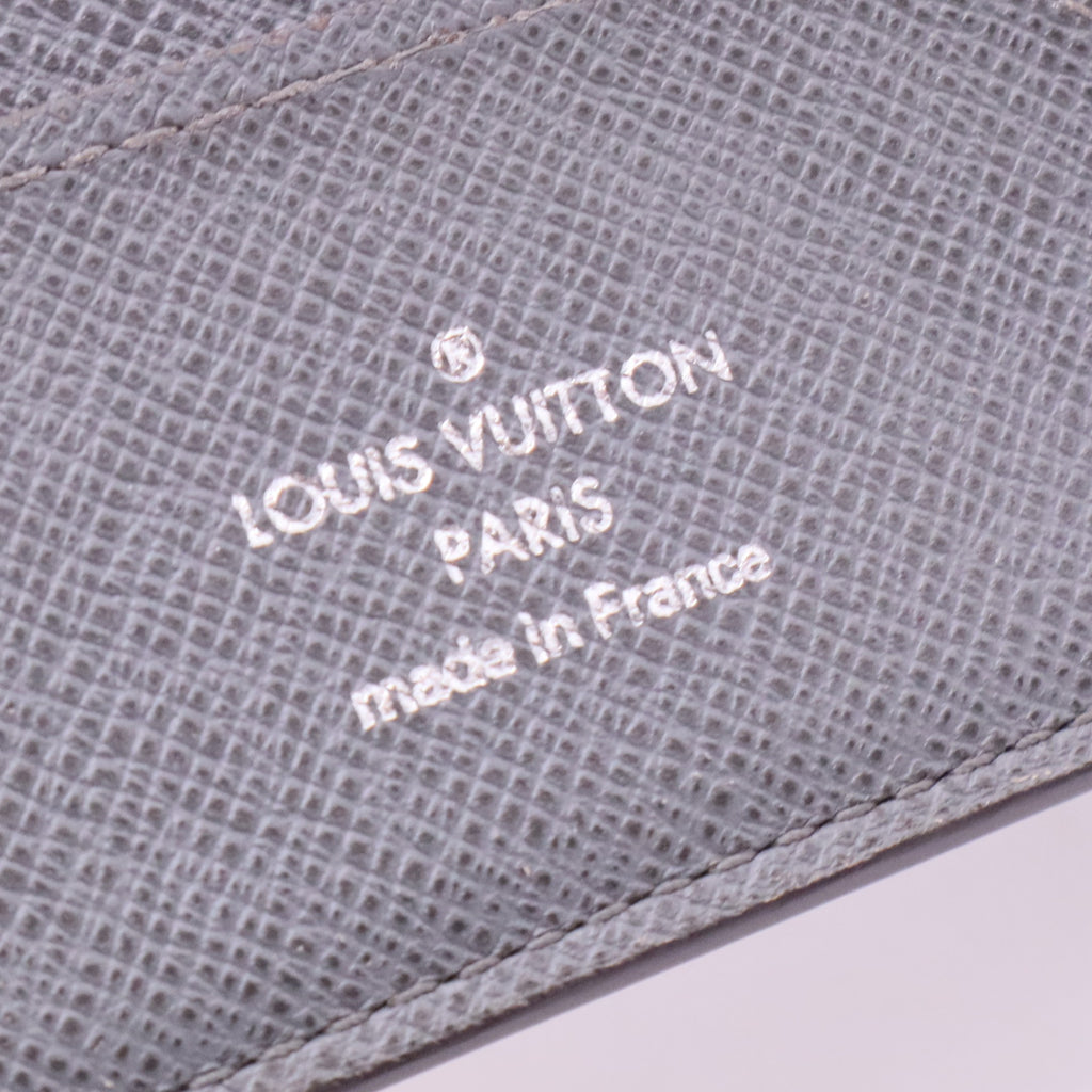 Louis Vuitton Grey Taiga Leather Bifold Wallet