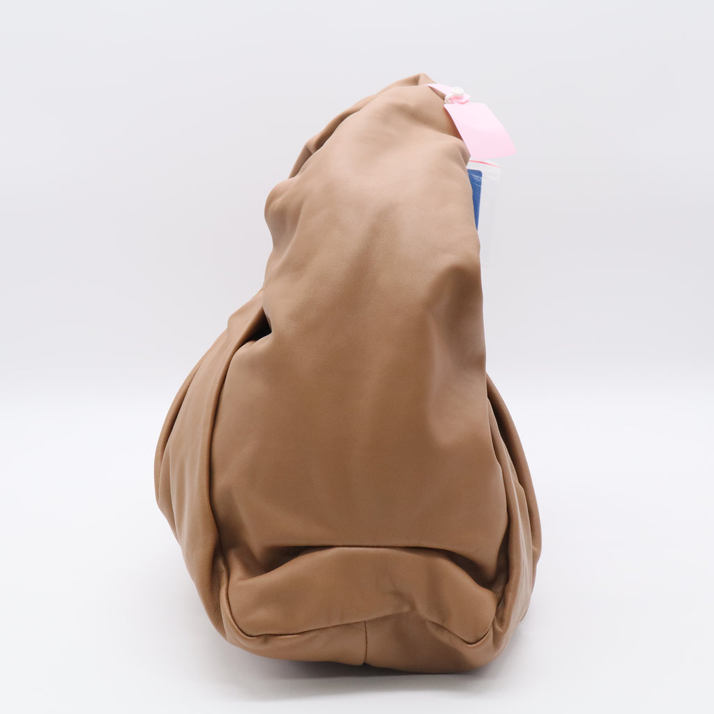 Smooth Butter Calfskin Large The Shoulder Pouch Cammello Twins