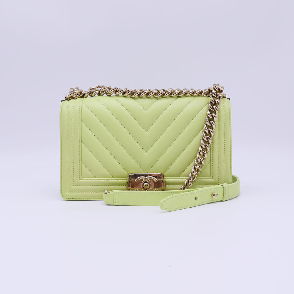 Chanel Chevron Quilted Medium Boy Flap Bag B22239