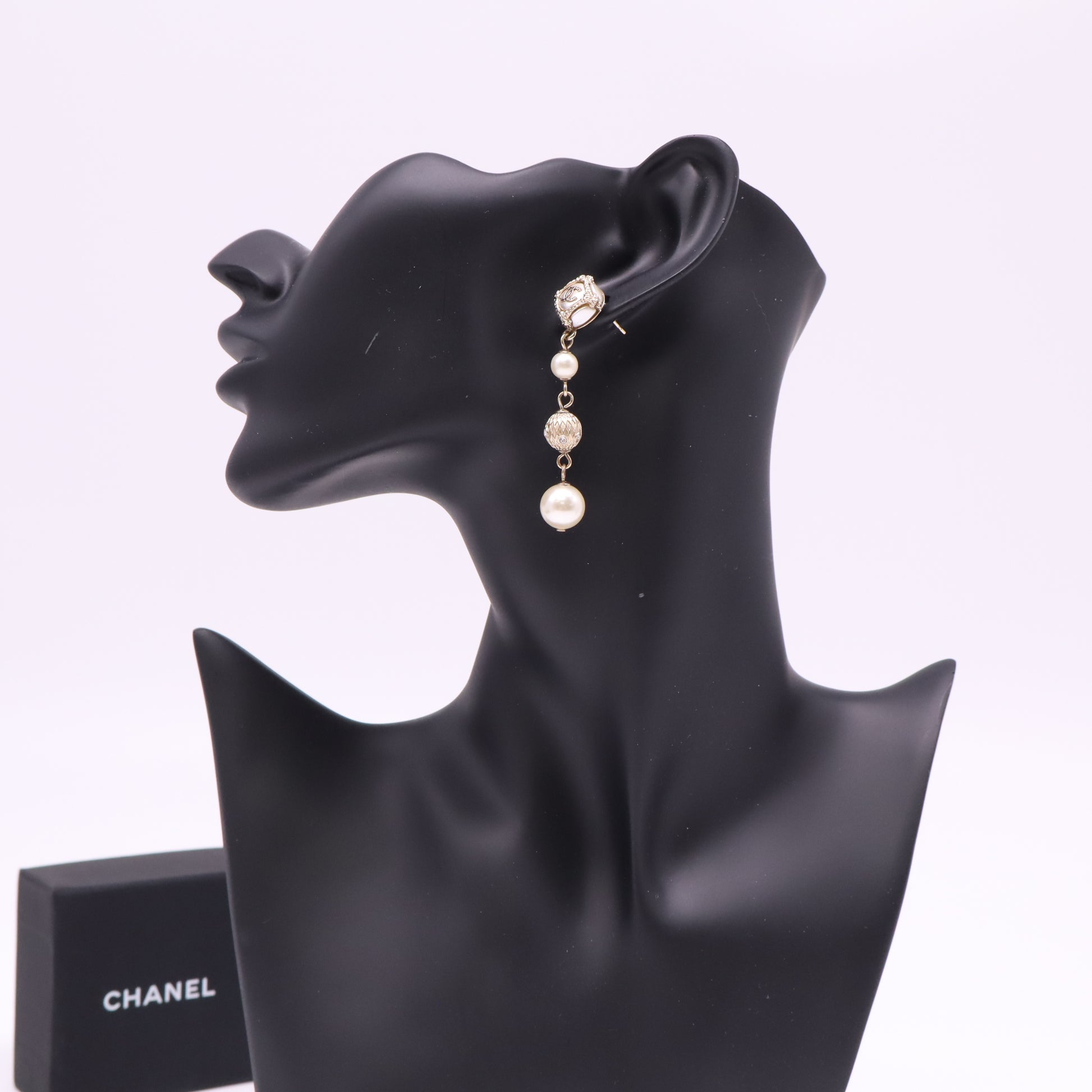 Chanel Pearl Crystal CC Drop Earrings W21994