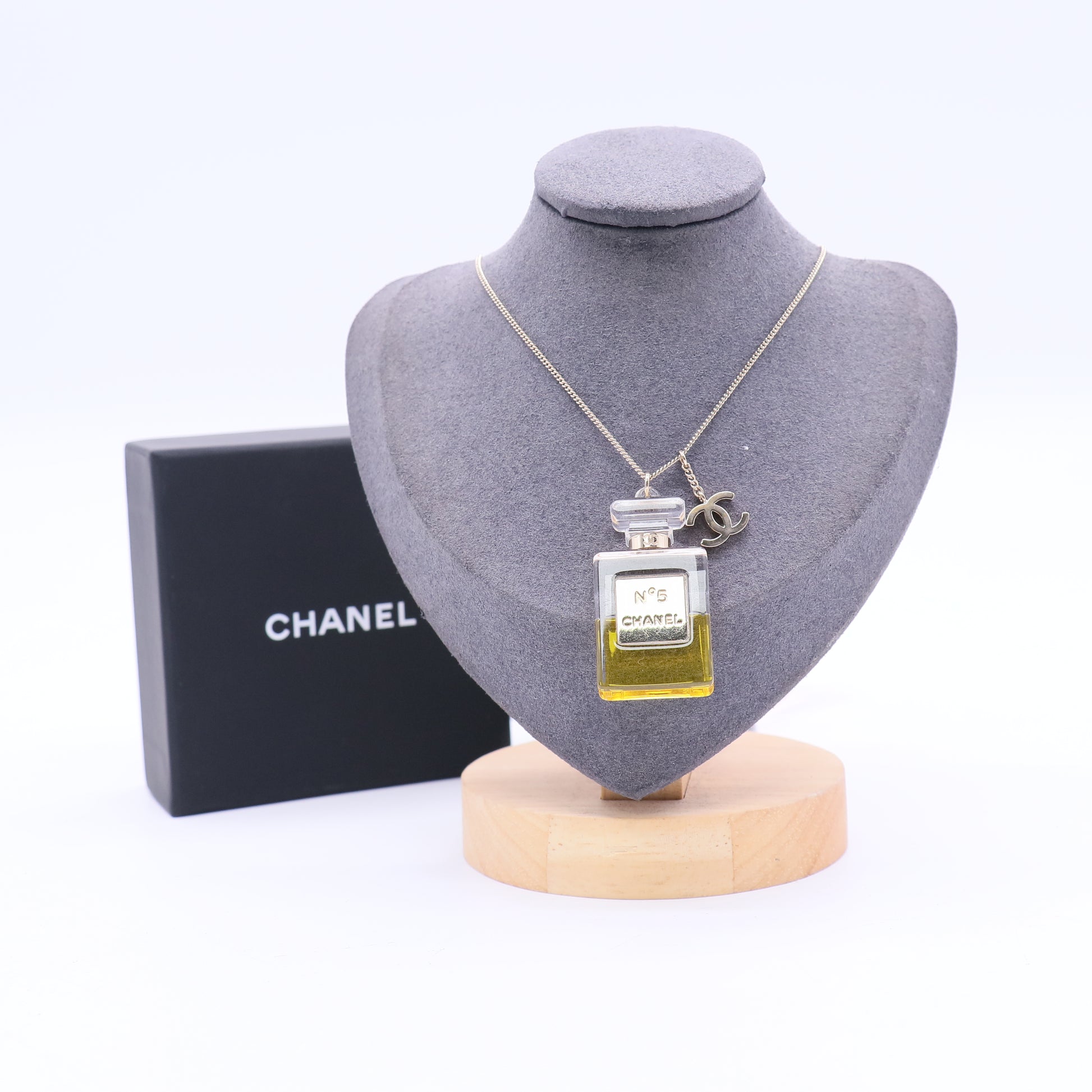 CC No.5 Perfume Bottle Pendant Necklace Metal Twins LDJ3750