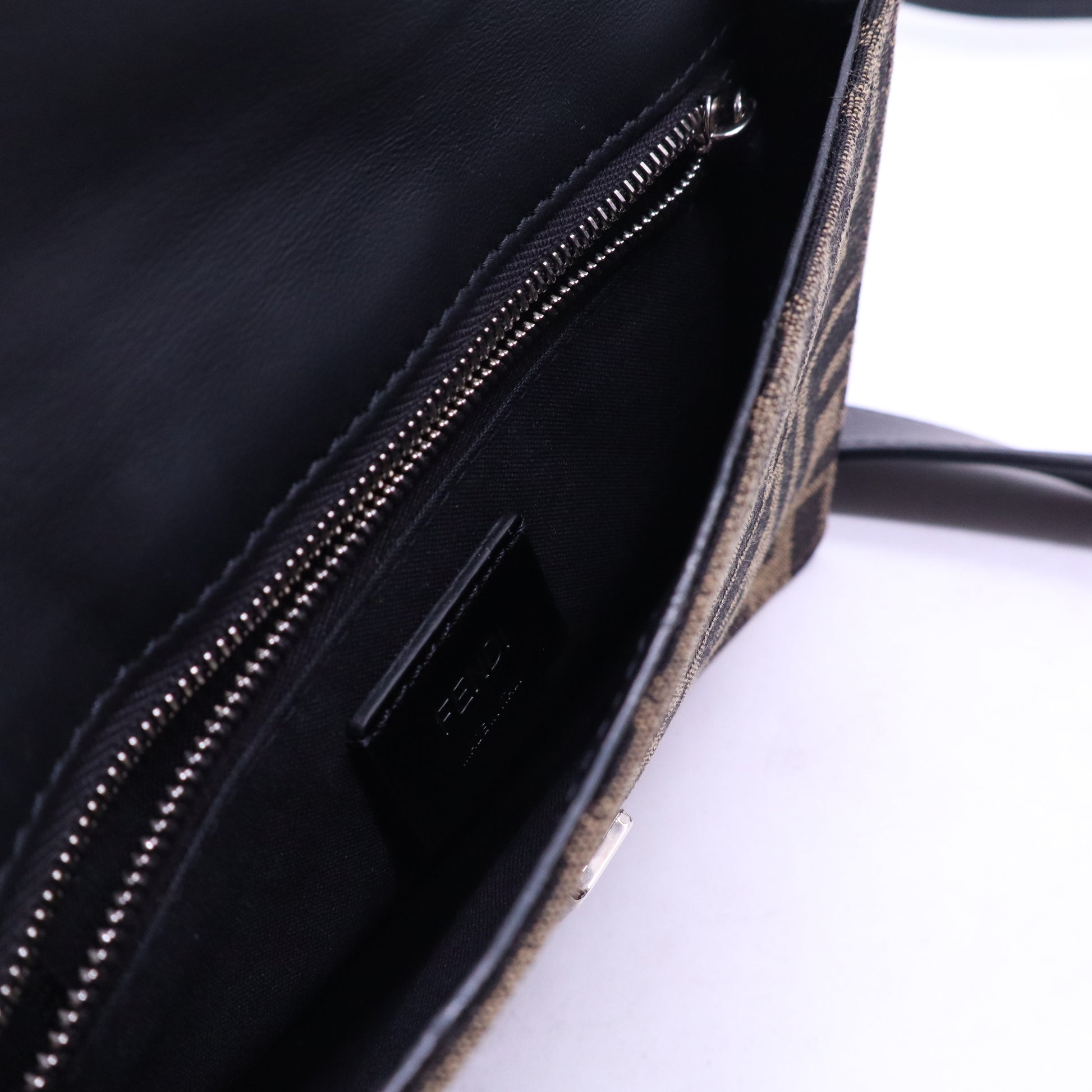 Baguette Convertible Pouch Zucca Canvas B21522