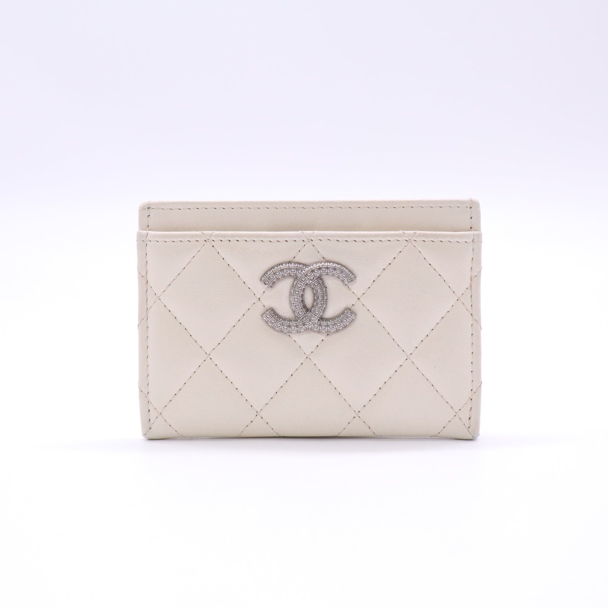Chanel Classic CC Card Holder W22799