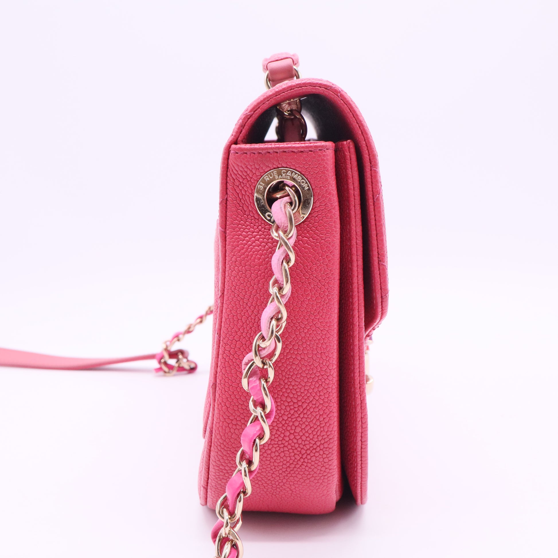 2018 Thread Around Flap Bag Quilted Caviar Medium Twins