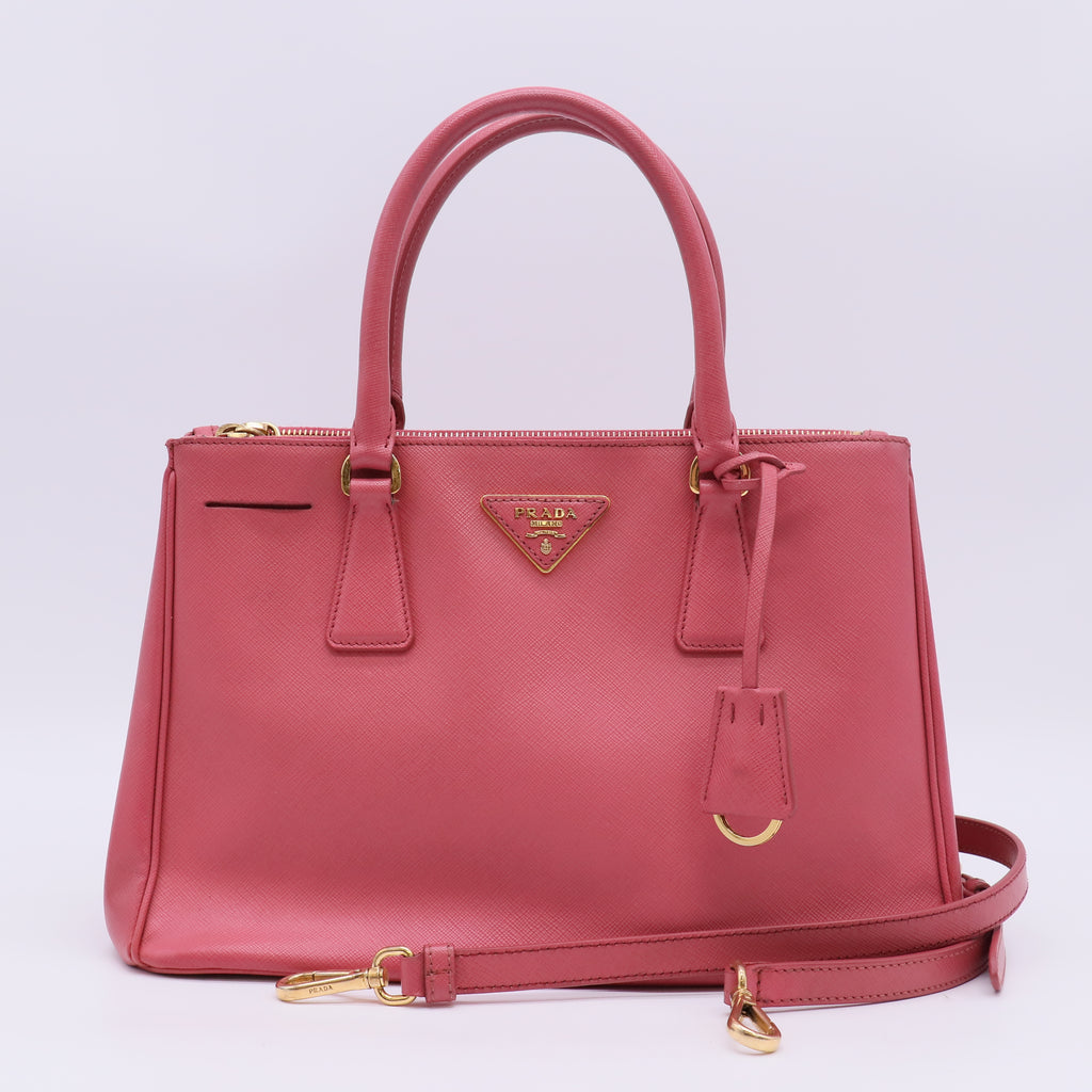 Leather Medium Saffiano Lux Galleria Double Zip Tote B23389