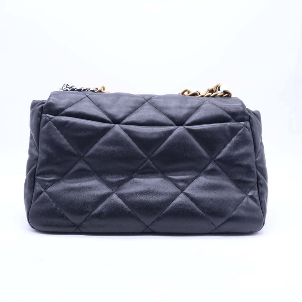 Chanel Goatskin Quilted Maxi Chanel 19 Flap Black Color Bag Twins B21553