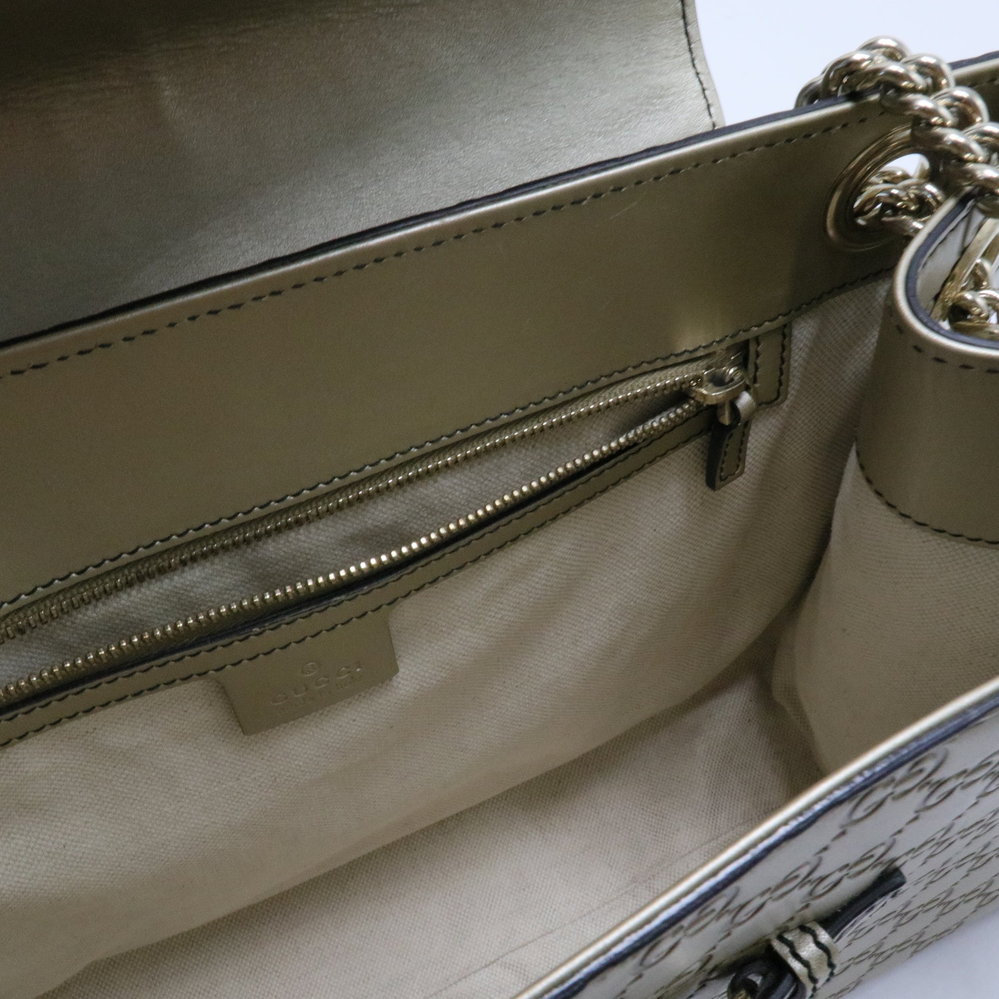Emily Chain Flap Shoulder Bag Guccissima Leather Large
