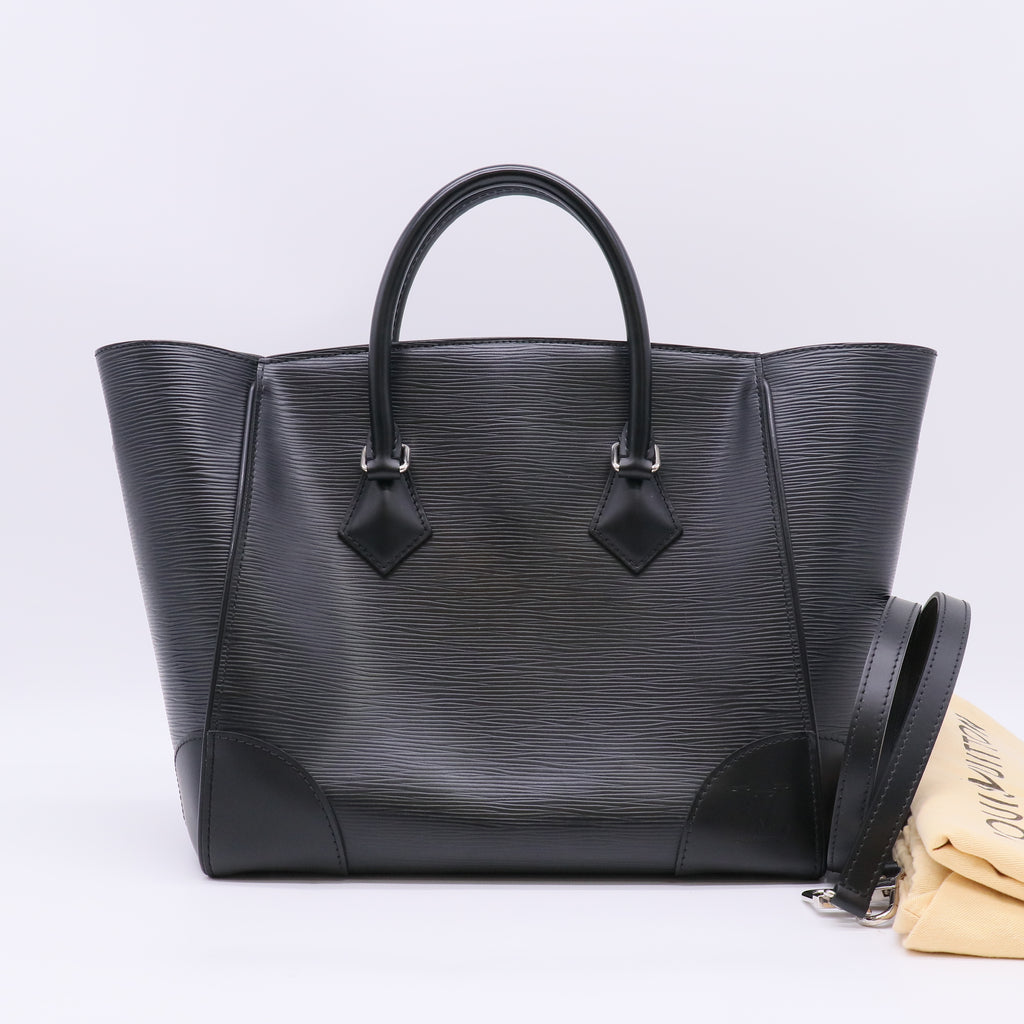 Louis Vuitton Phenix PM B23558