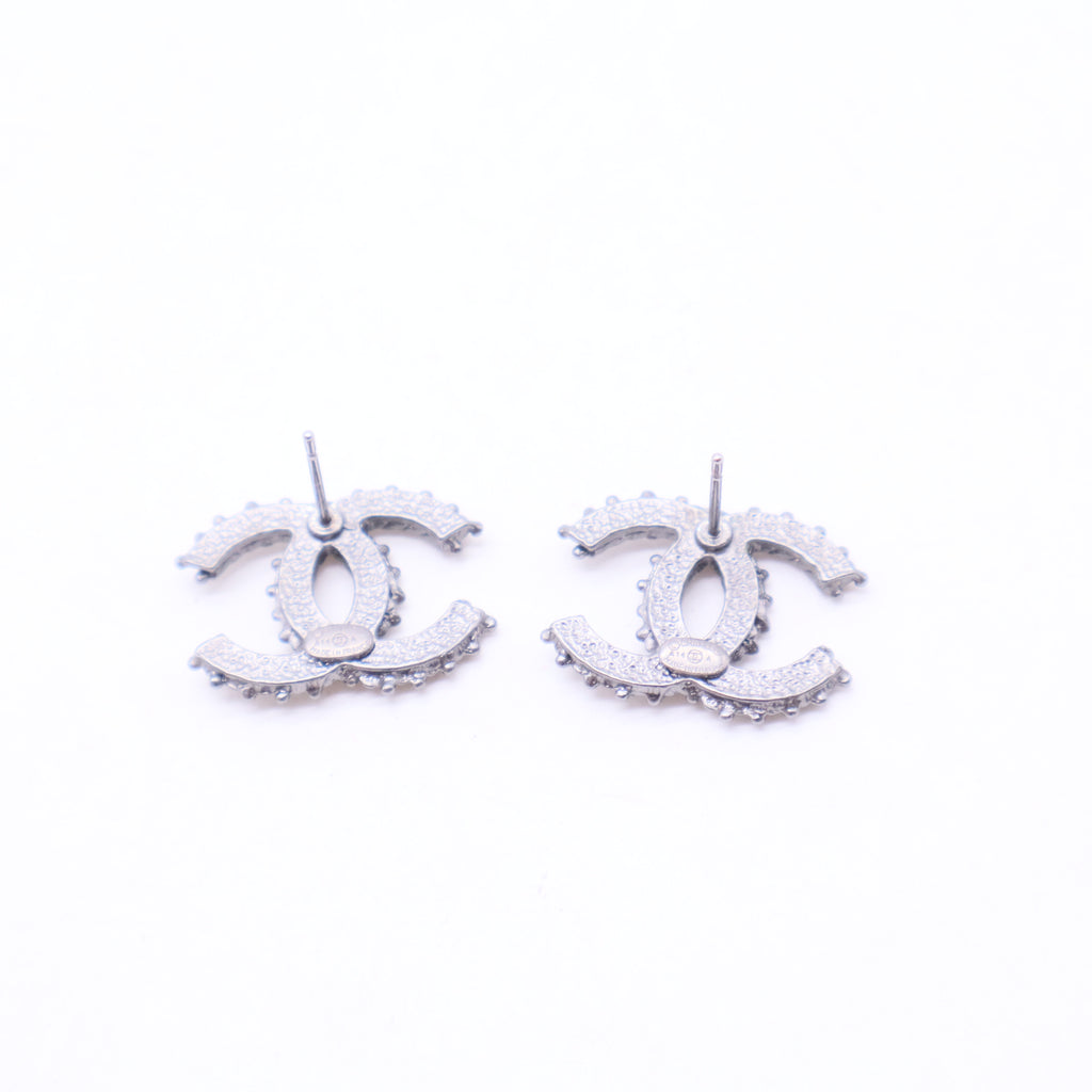 Chanel CC earrings W11318