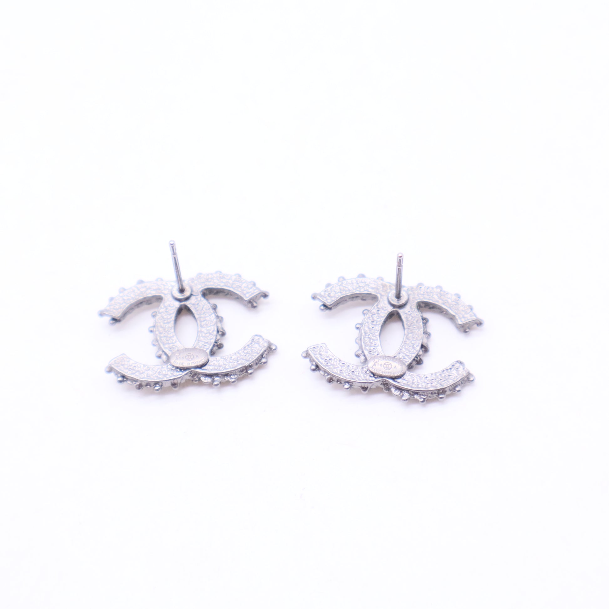 Chanel CC earrings W11318