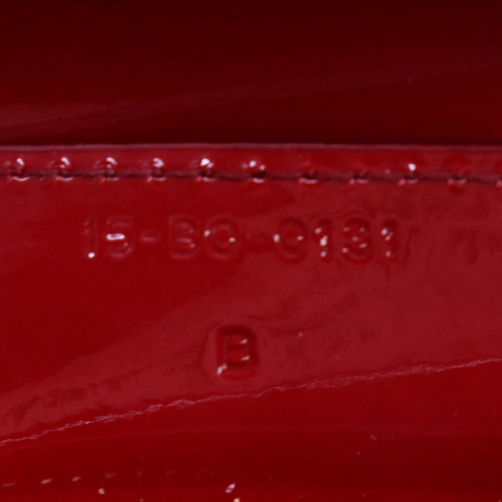 Medium Lady Dior Bag B22488