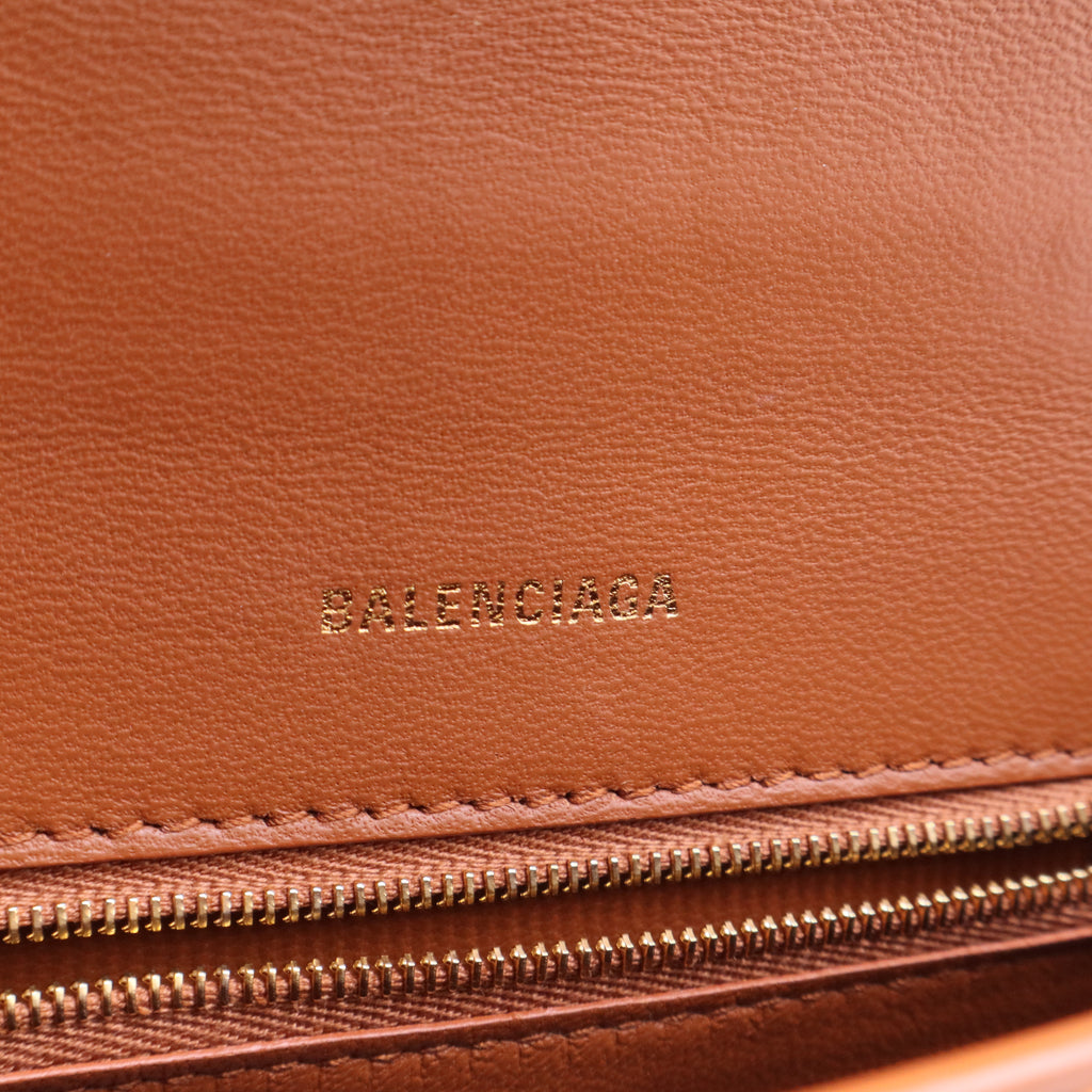 Shiny Box Calfskin Small Hourglass Top Handle Bag Camel B12105