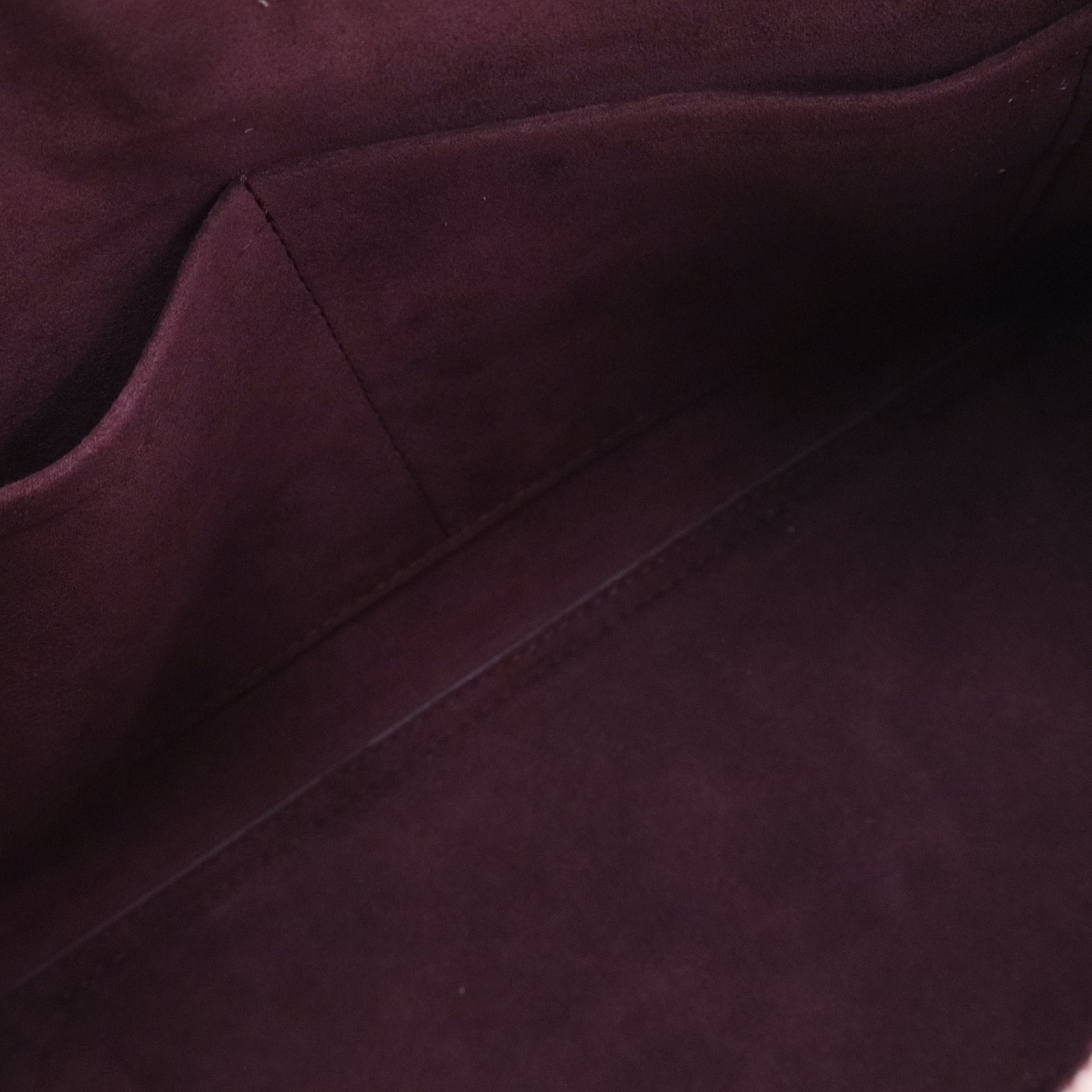 Louis Vuitton Magnolia Pebbled Leather Lockmeto Bag Twins B20646