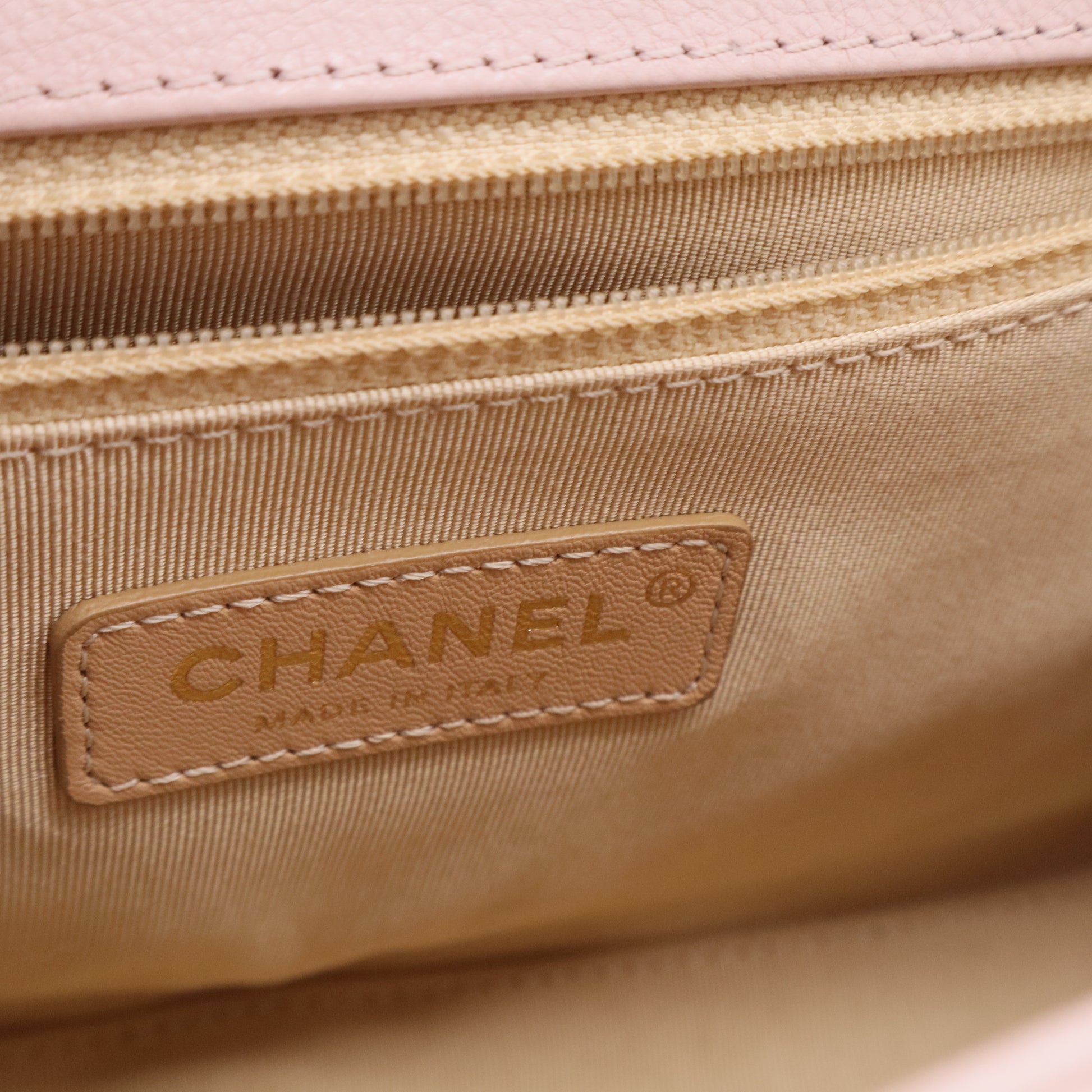 Light Pink Quilted Leather Click Label Medium Shoulder Bag