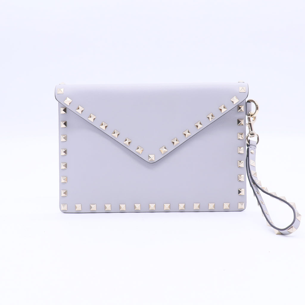 Rockstud Envelope Clutch Leather Small  W20926