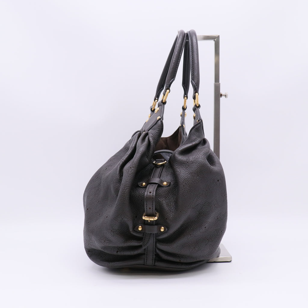 Louis Vuitton Monogram Mahina L Hobo Bag B23506