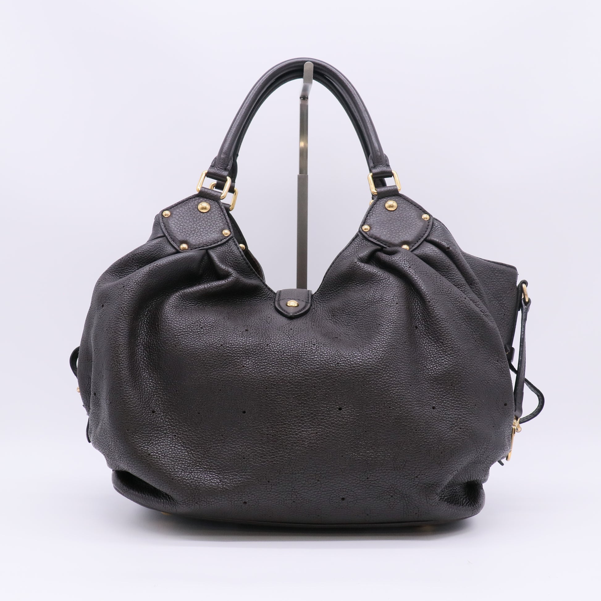 Louis Vuitton Monogram Mahina L Hobo Bag B23506