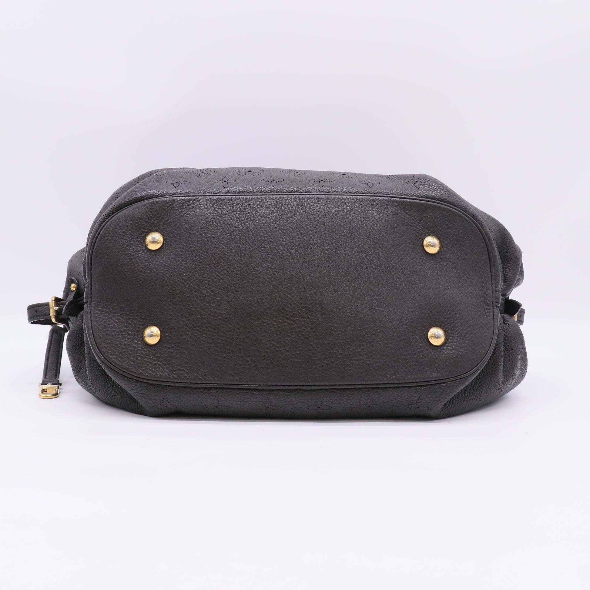 Louis Vuitton Monogram Mahina L Hobo Bag B23506