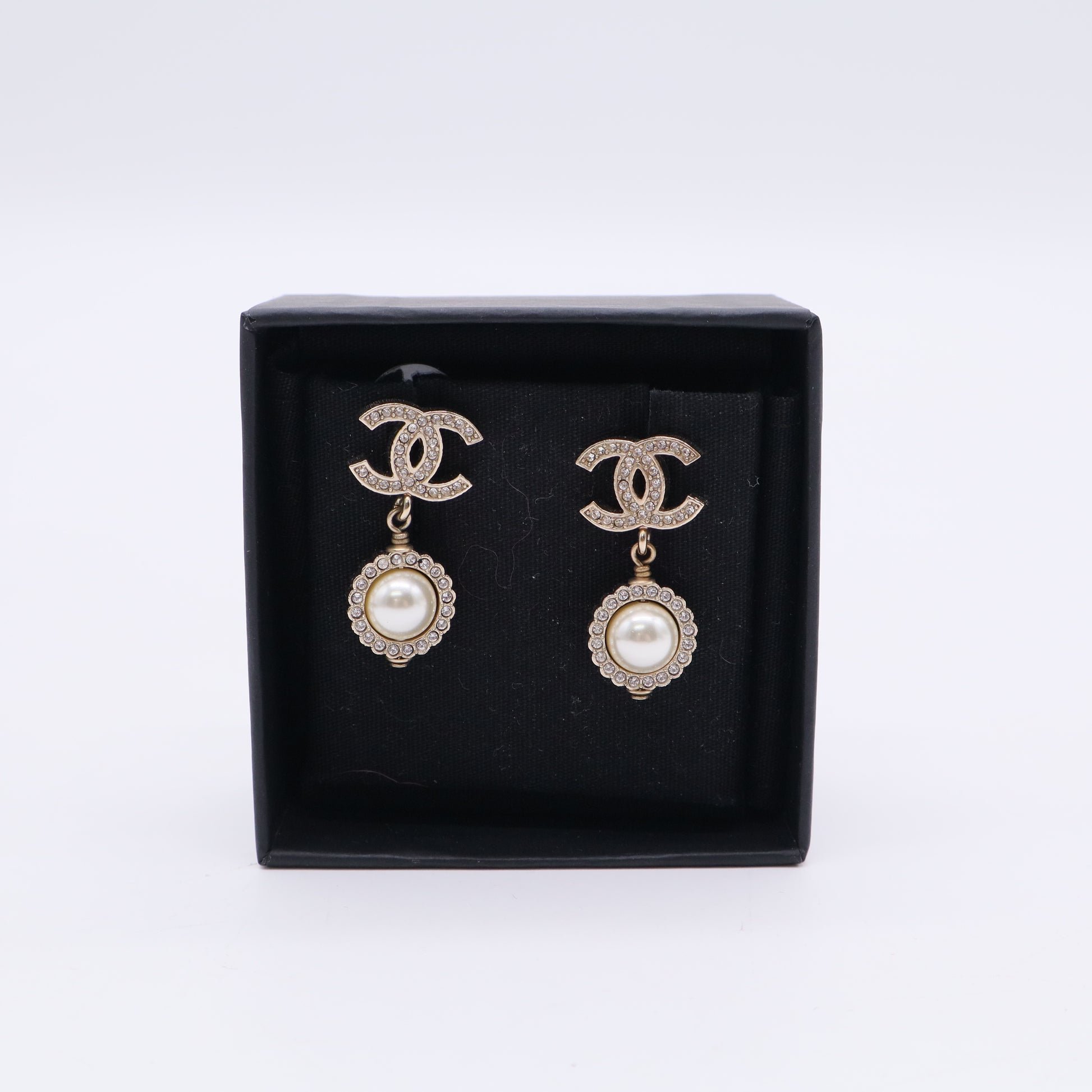 Chanel crystal earrings Chanel Gold Twins LDJ3244