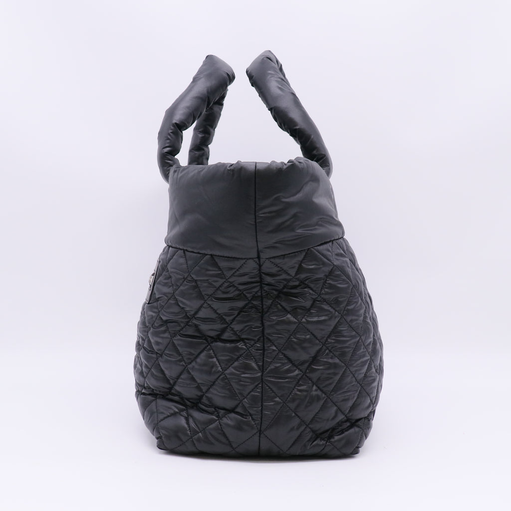 Chanel Coco Cocoon Nylon Quilted Tote Bag B23754