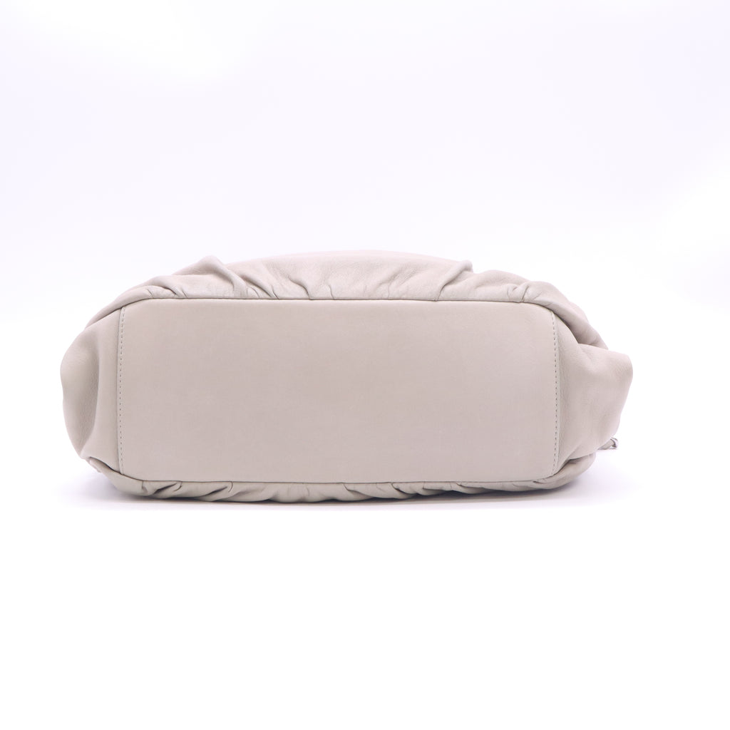 Chanel lambskin shoulder bag beige B24314