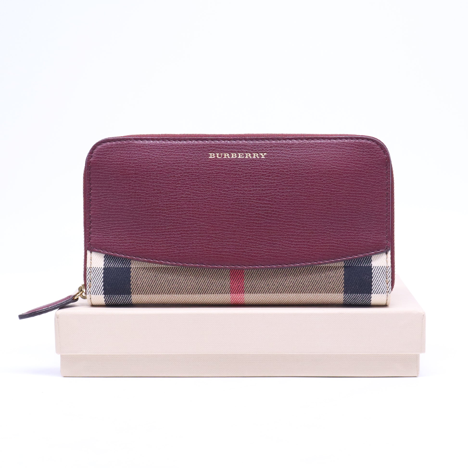 Leather and House Check Elmore Zip Around Wallet W21012