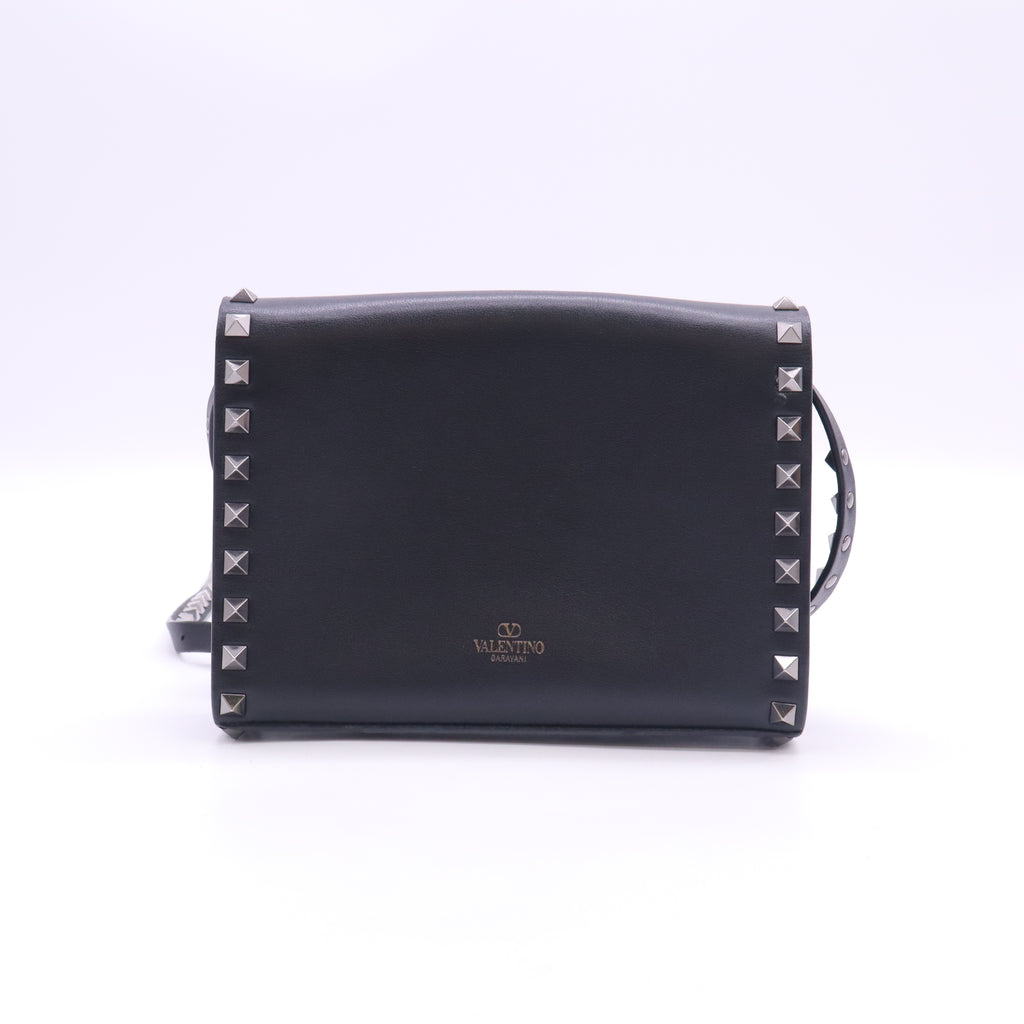 Black Leather Rockstud Flap Crossbody Bag B24195