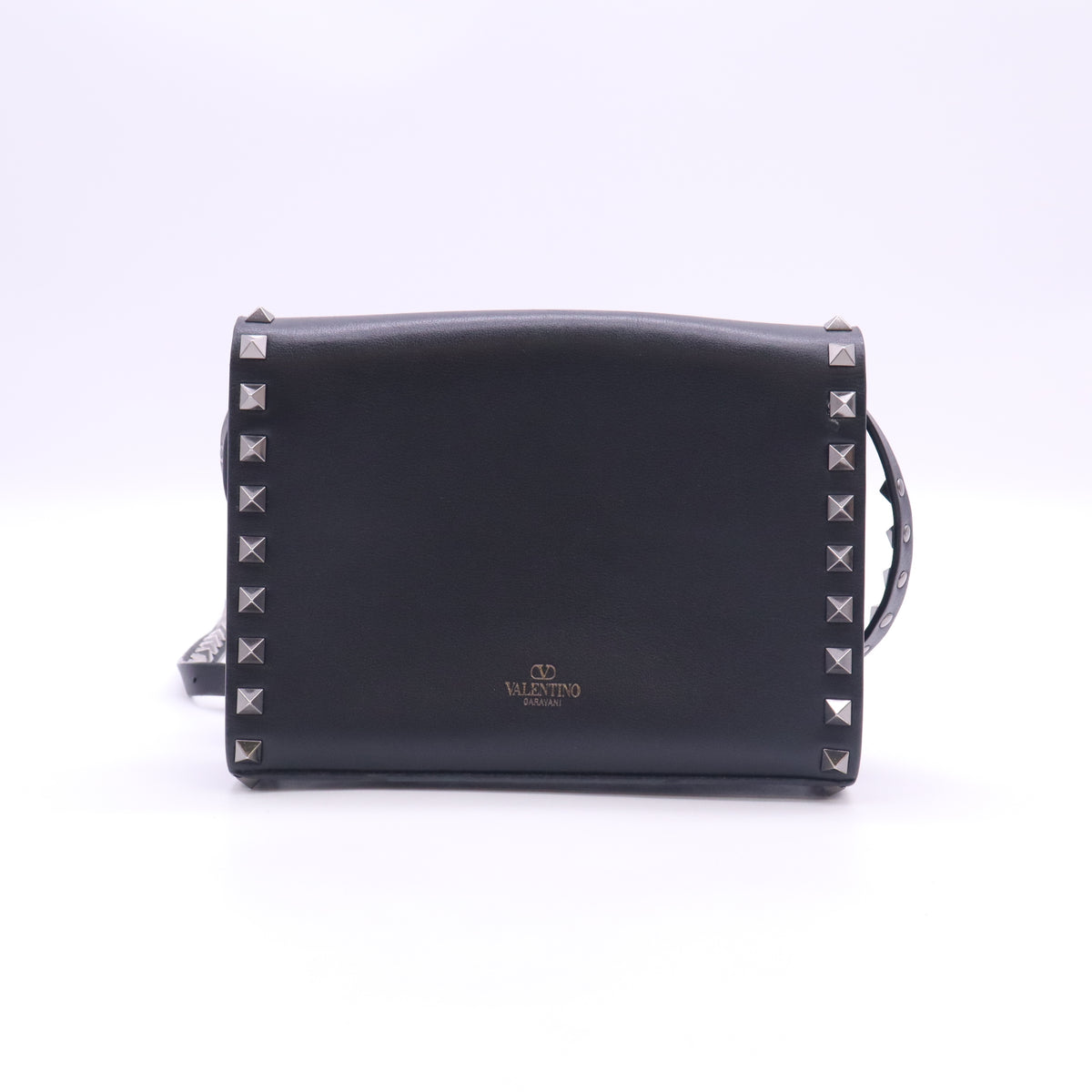 Black Leather Rockstud Flap Crossbody Bag B24195