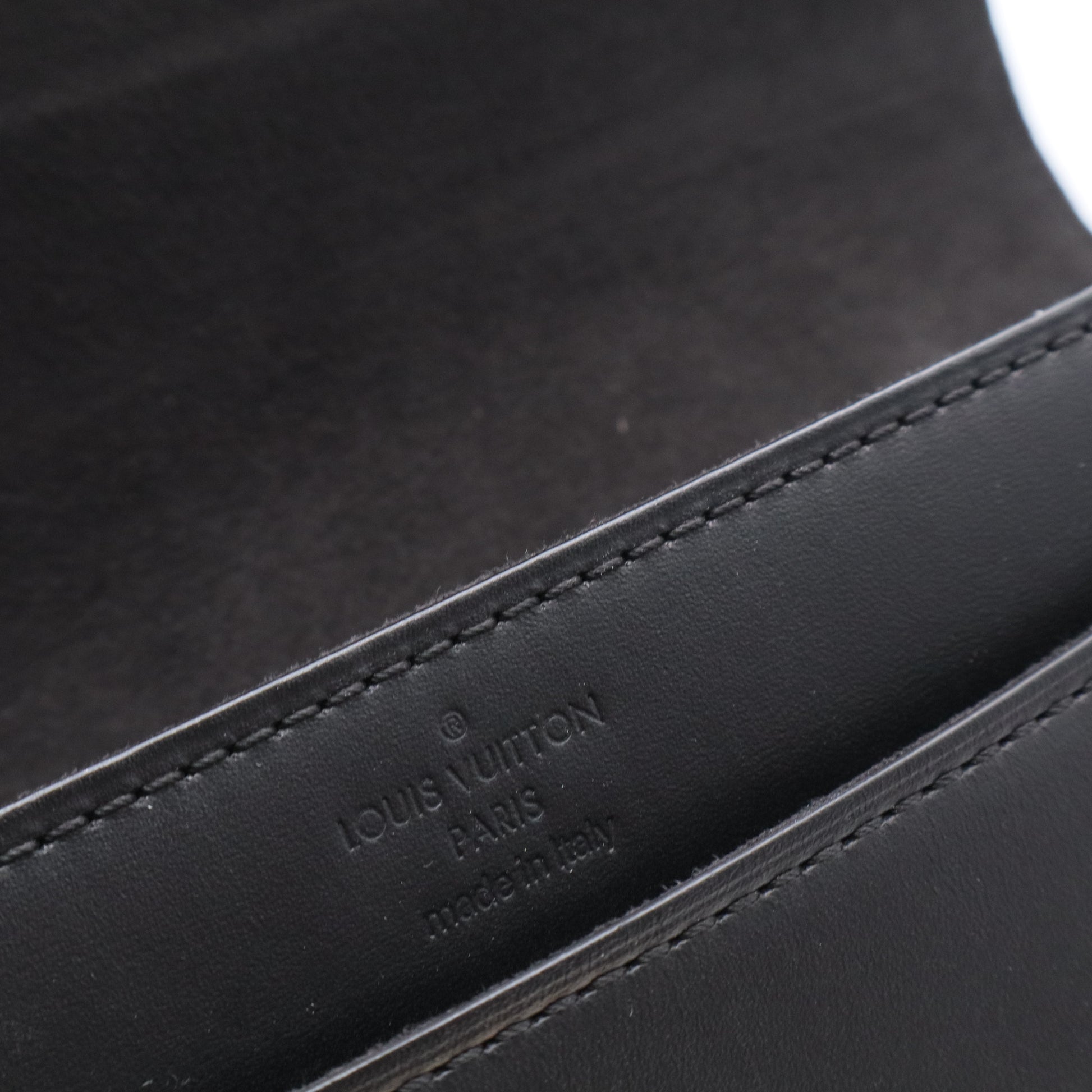 Chain Louise Clutch Leather with Python GM twins