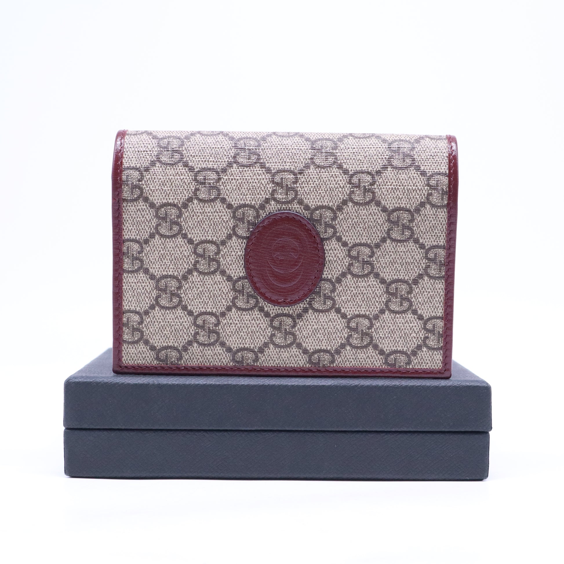 GG Supreme Monogram Retro Interlocking G Passport Case W20807