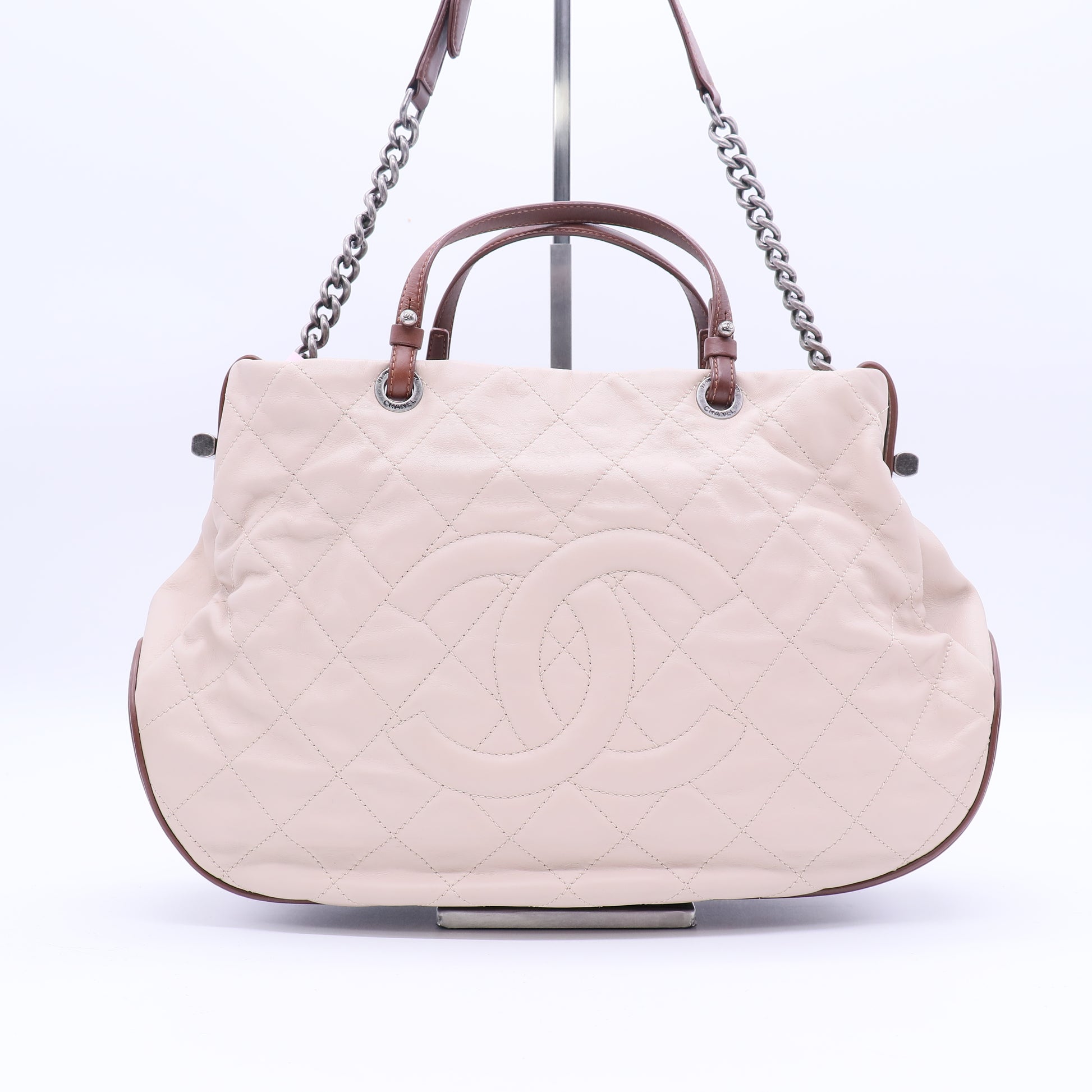 Country Chic Tote Quilted Leather Large Twins LDJ3773