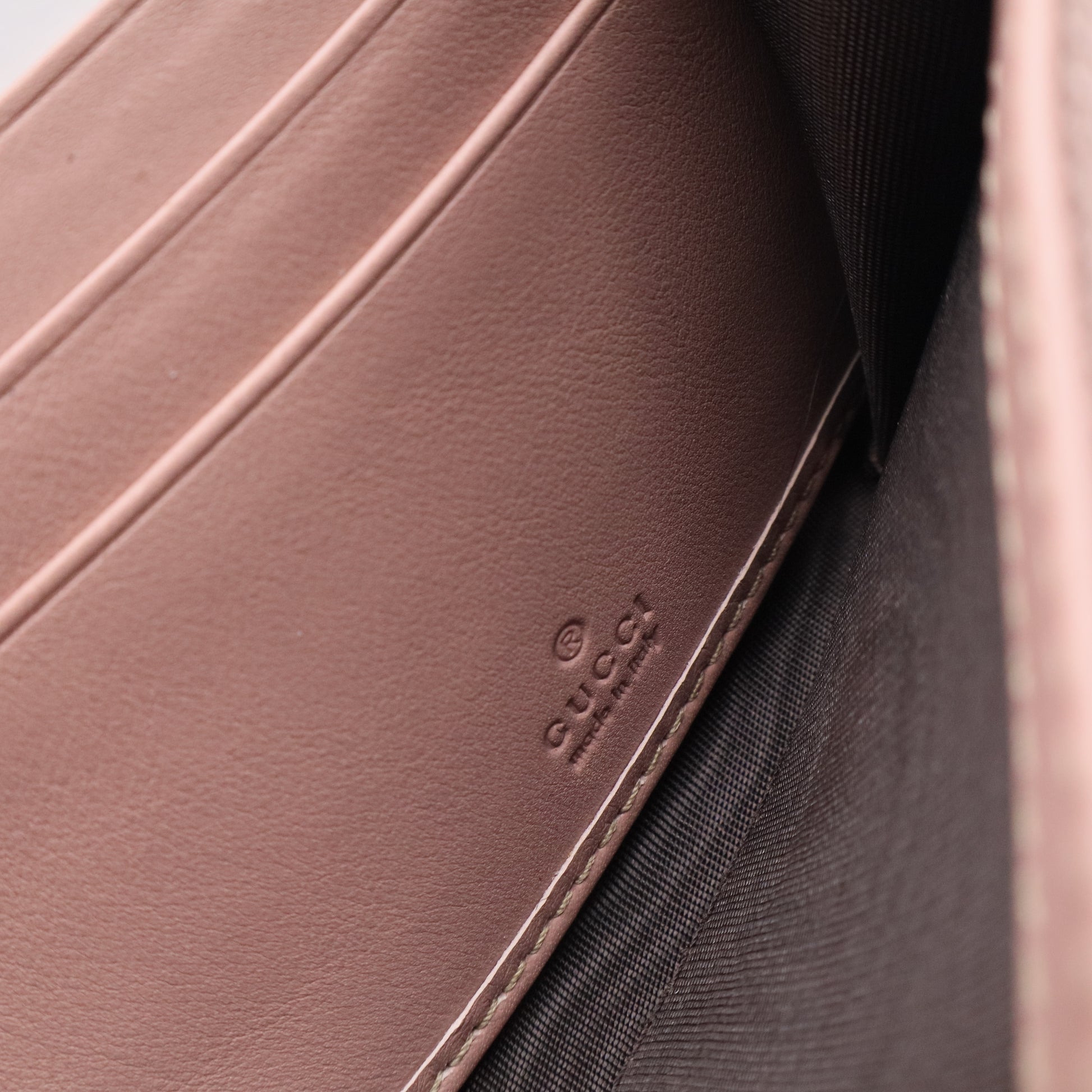 Long Wallet in Smoky Pink