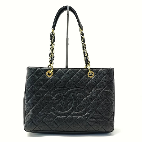 Grand Shopping Tote Quilted Caviar