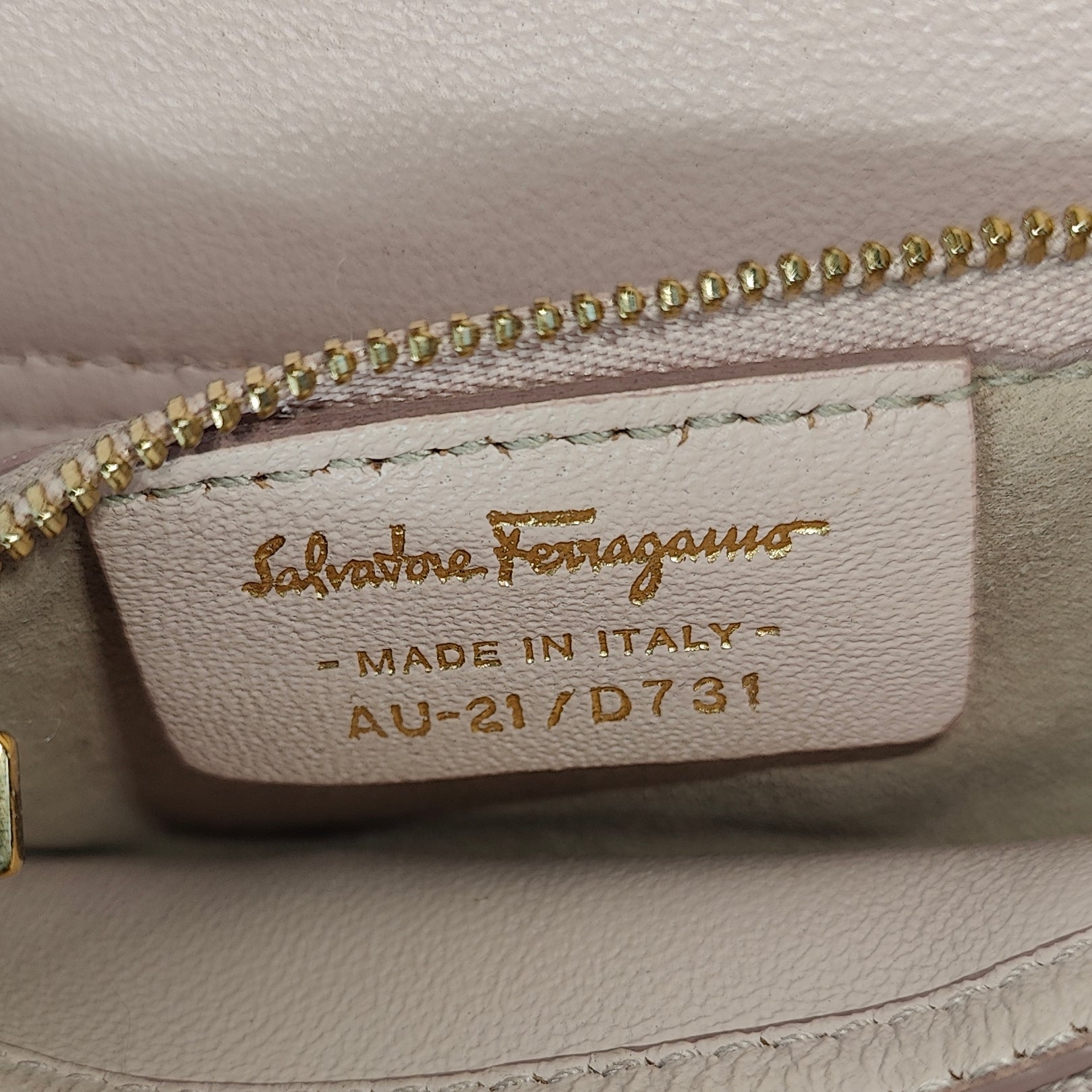 Calfskin Abbey Crossbody Light Pink