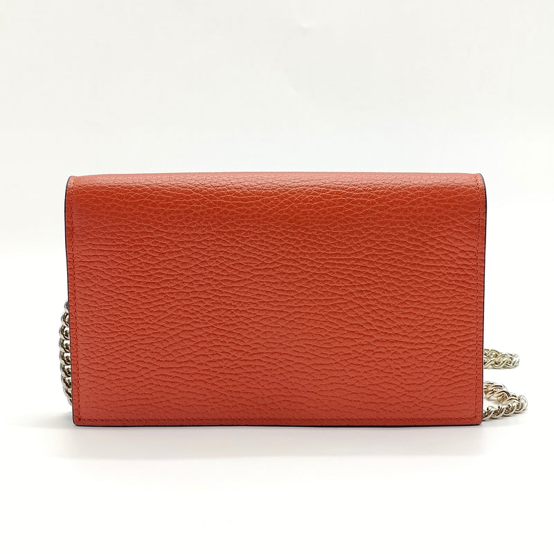 Medium Betty Wallet On Chain