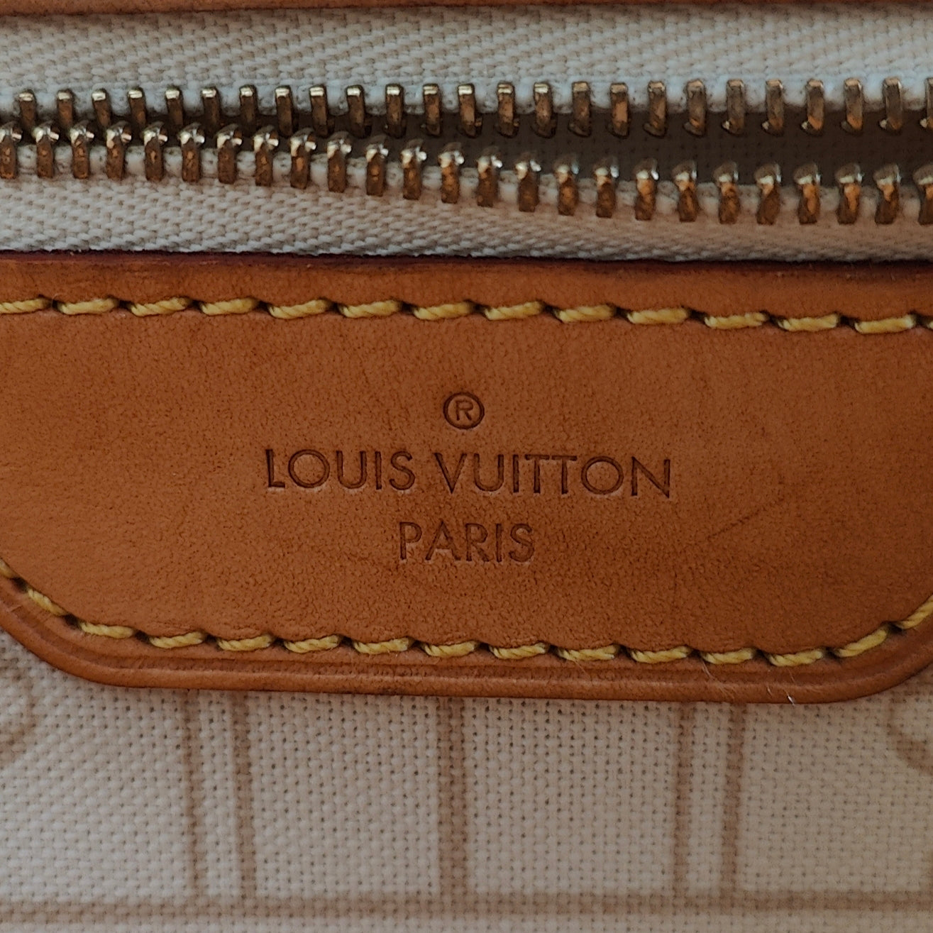 Damier Azur Canvas Neverfull GM Bag