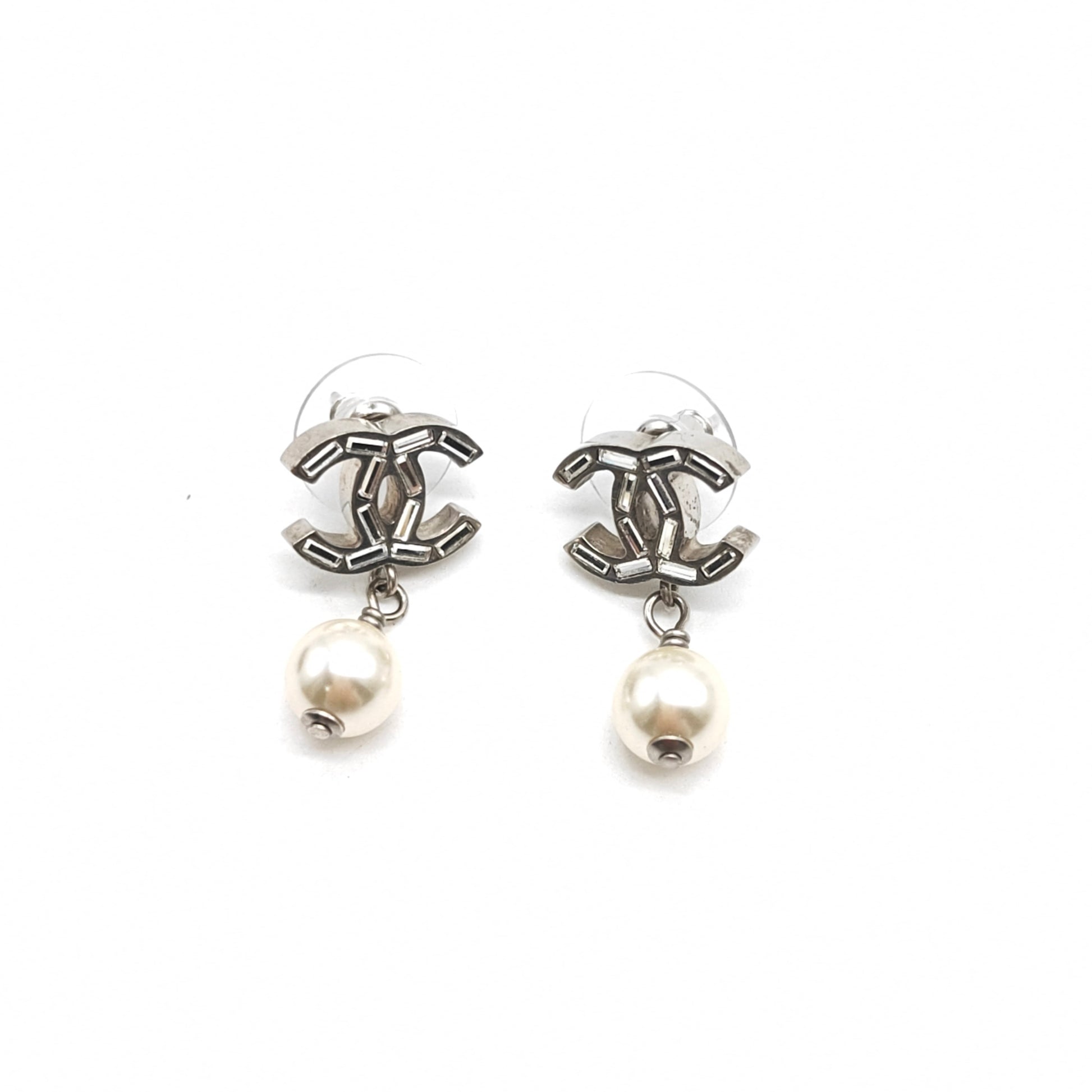 CC Crystal Faux Pearl Gold Tone Drop Earrings W20315