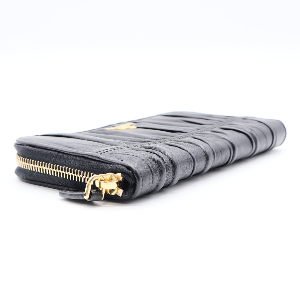 Black Gaufre Nappa Leather Zip Wallet