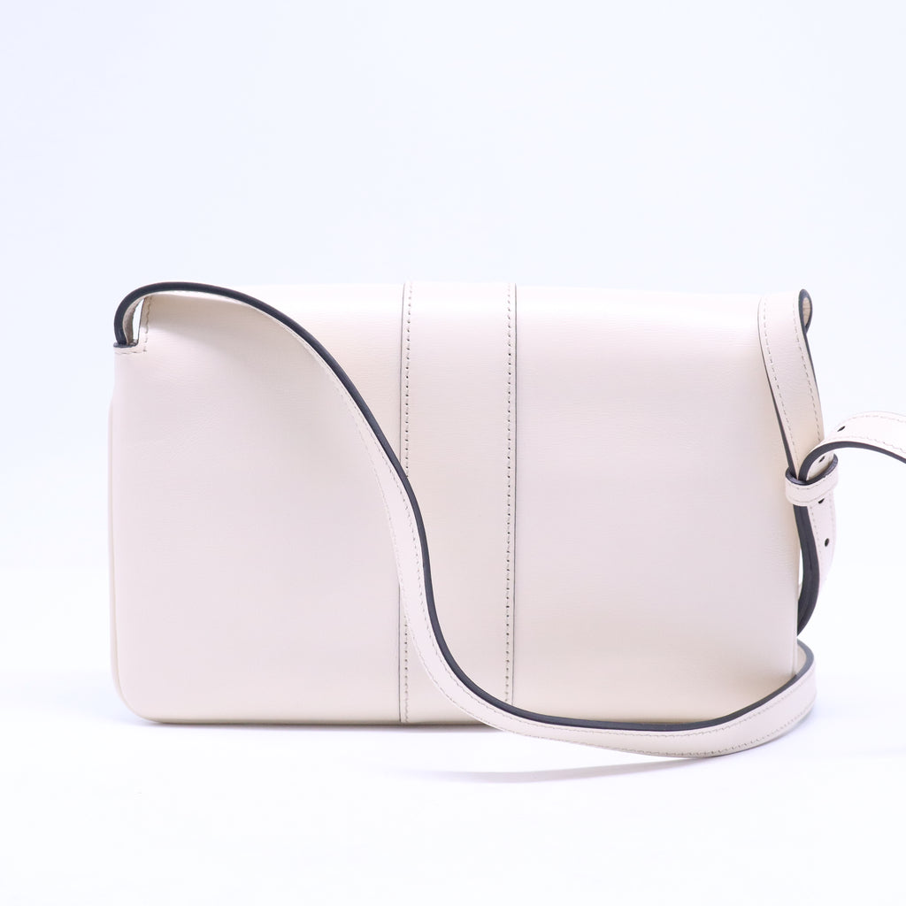 Small Arli Flap Shoulder Bag B21019