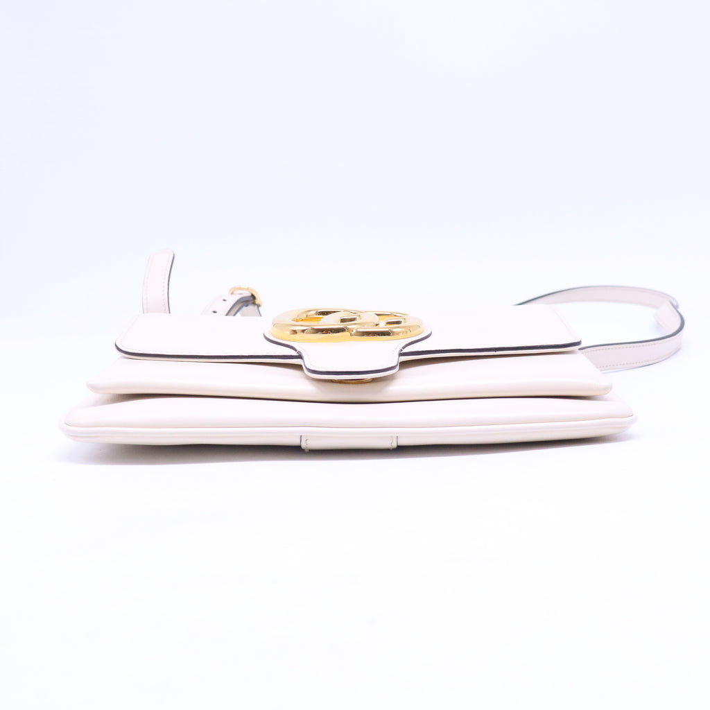 Small Arli Flap Shoulder Bag B21019