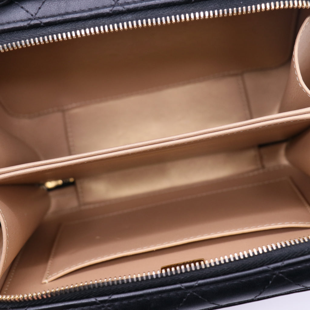 Golden Plate Vanity Case Quilted Metal and Lambskin Medium Twins LDJ3707