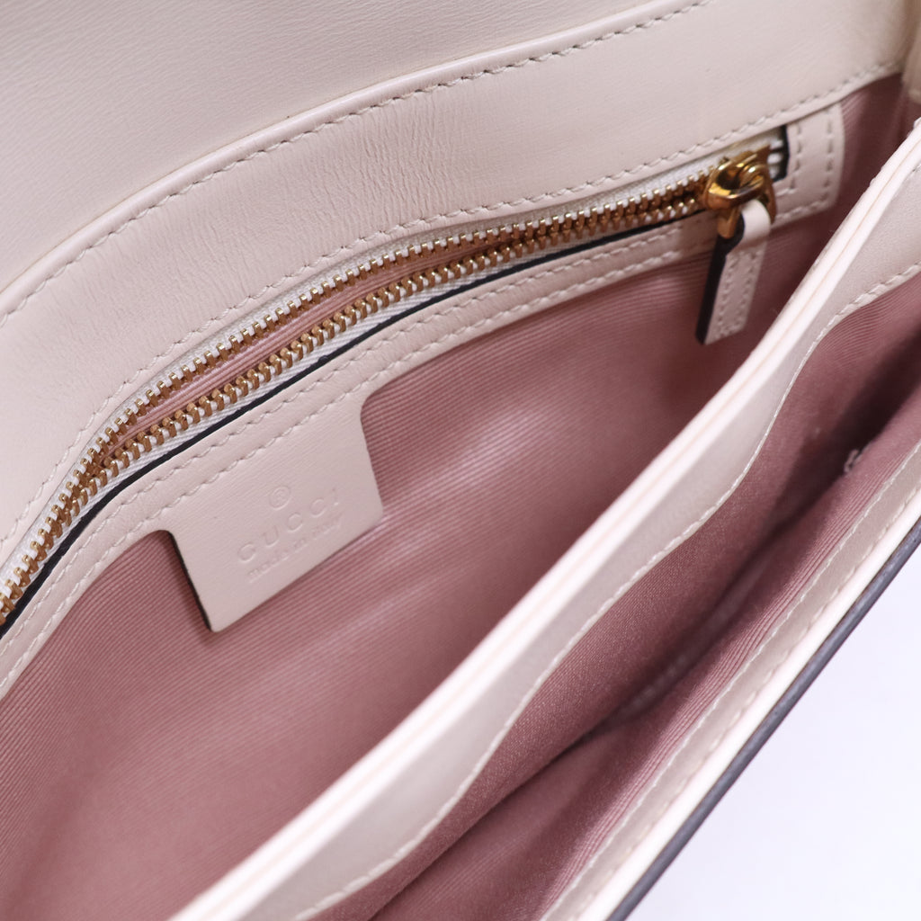 Small Arli Flap Shoulder Bag B21019