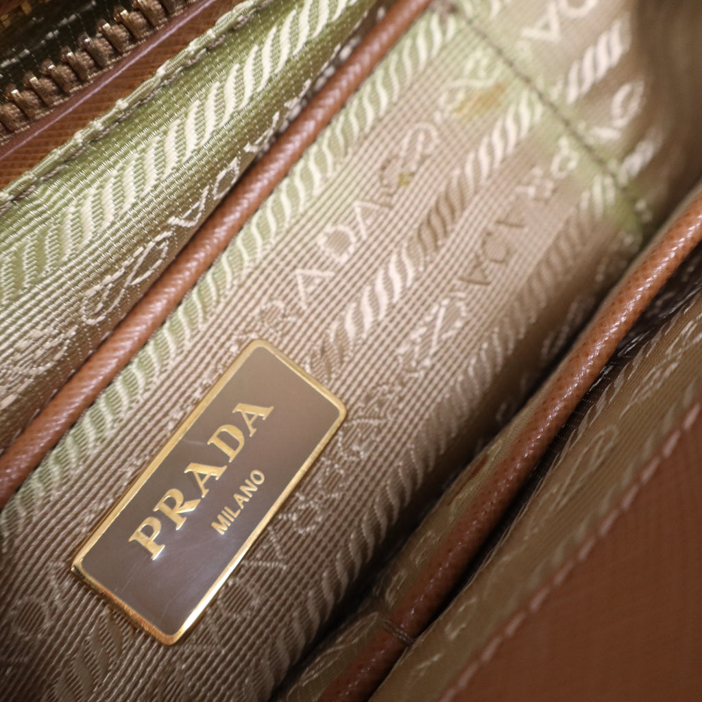 Saffiano Lux Parabole Tote B20760