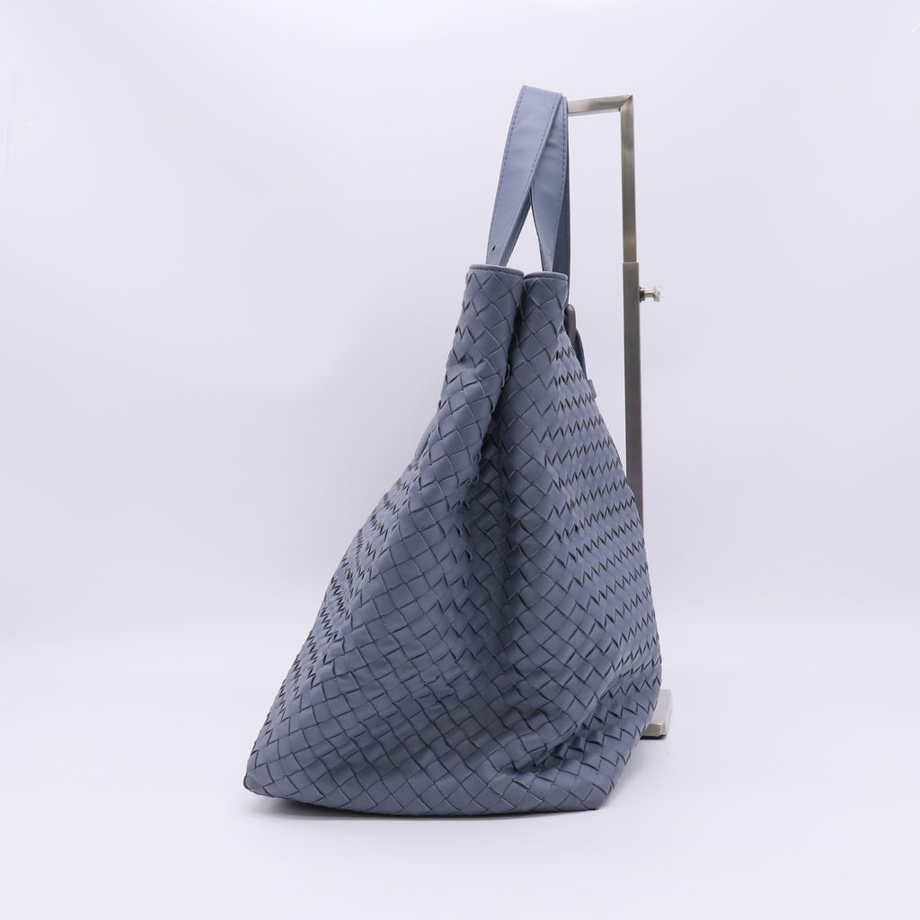 Intrecciato Leather Belted Tote twins B23651
