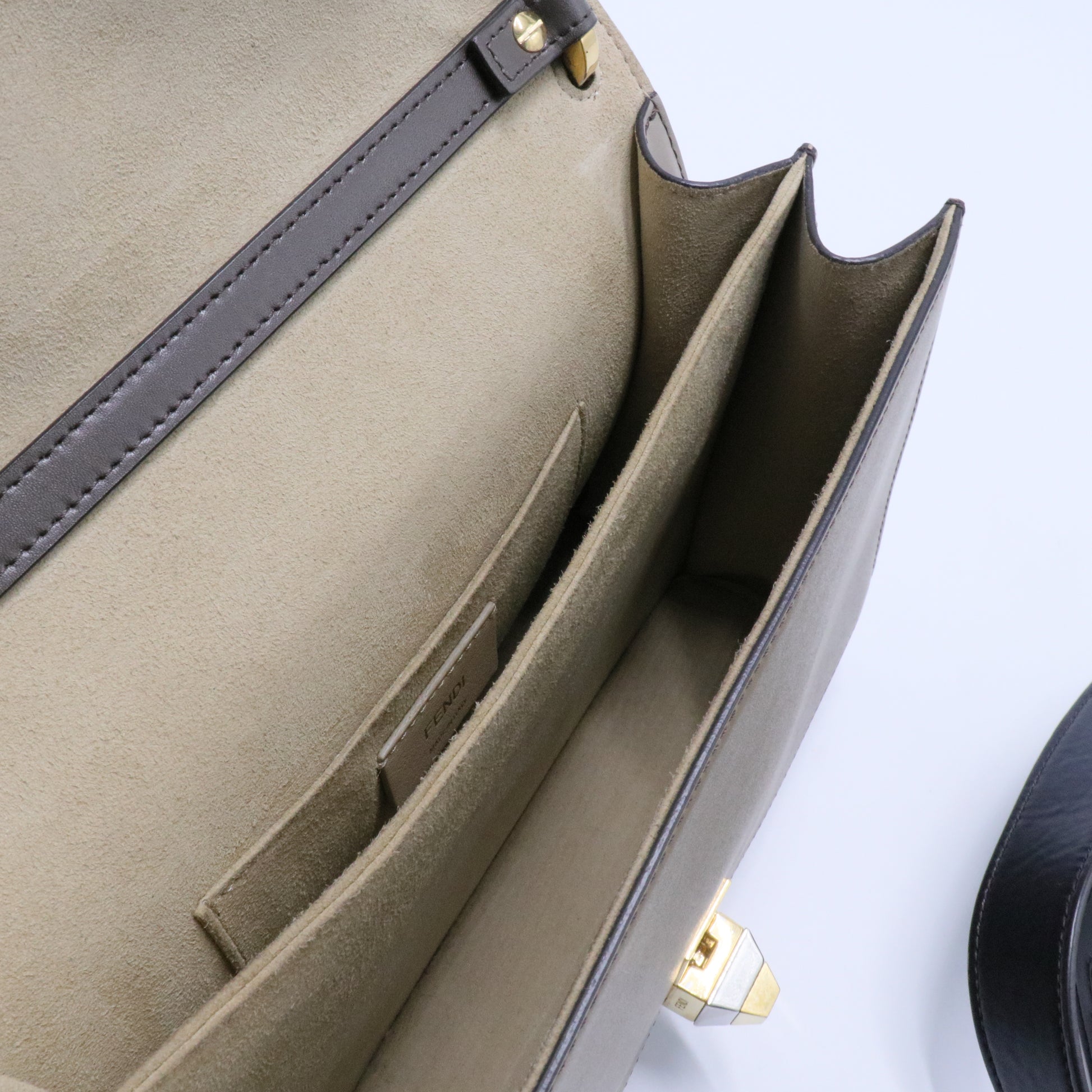Faces Kan I Bag Leather Medium