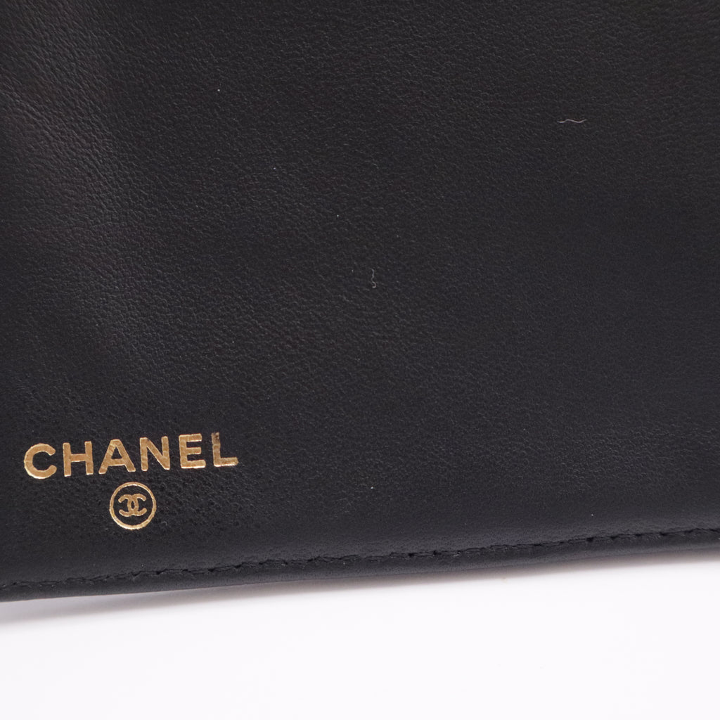 Caviar Timeless CC Zipped Pocket Wallet Black